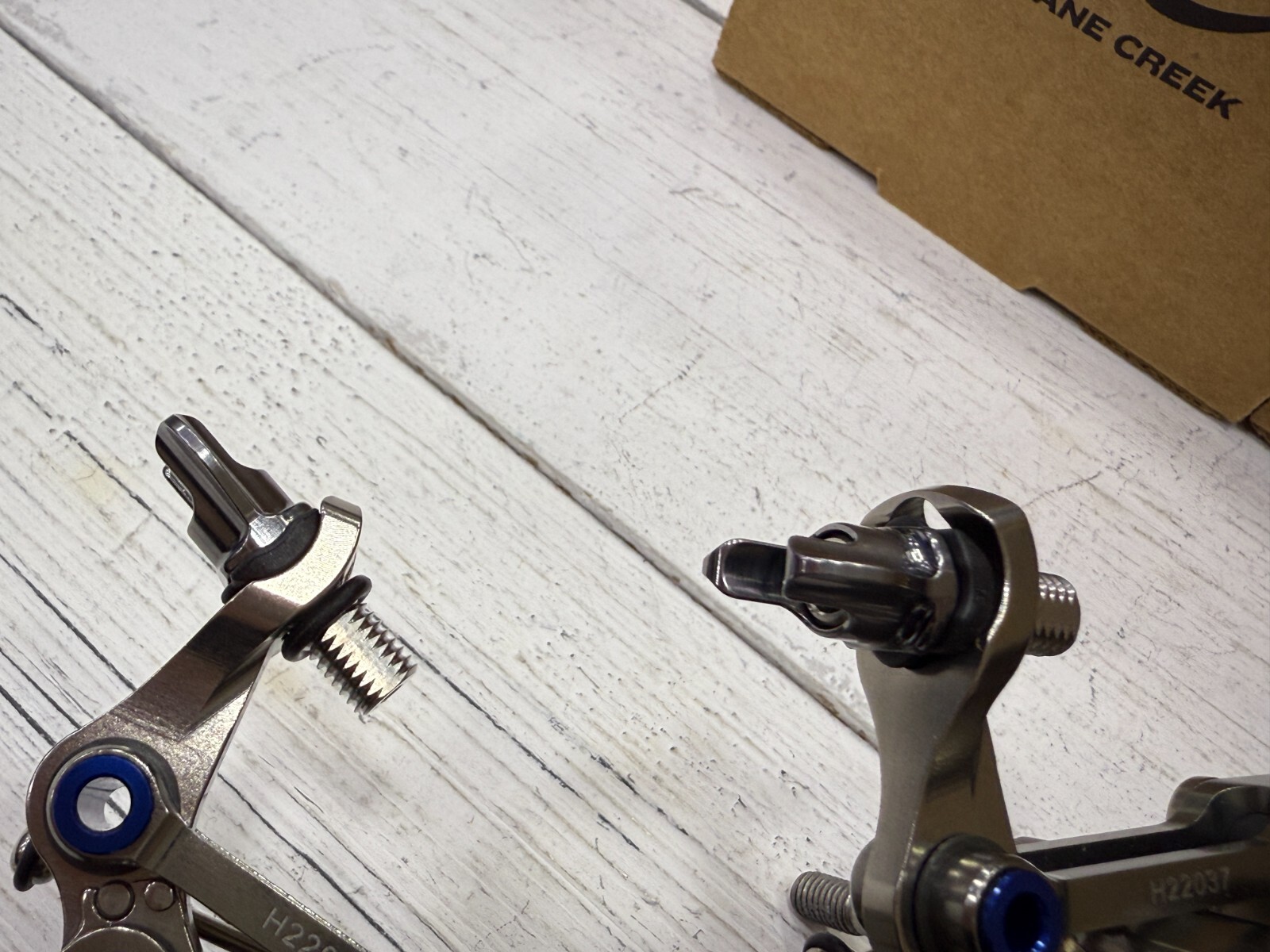 Cane Creek G4 eeBrake Magnum Limited Edition Regular Mount Set #BEE0350