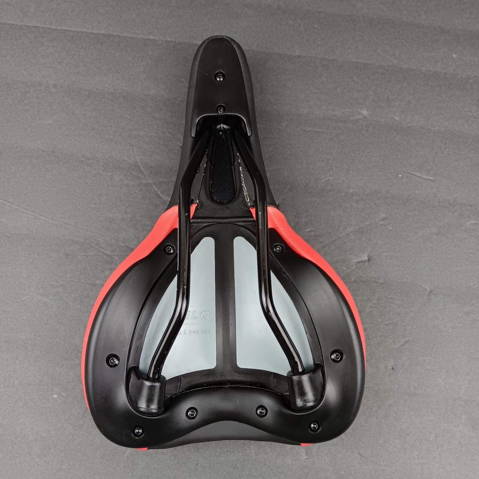 Schwinn Bicycle Seat Black & Red Saddle 10 1/4″ × 6 1/4″ Inches