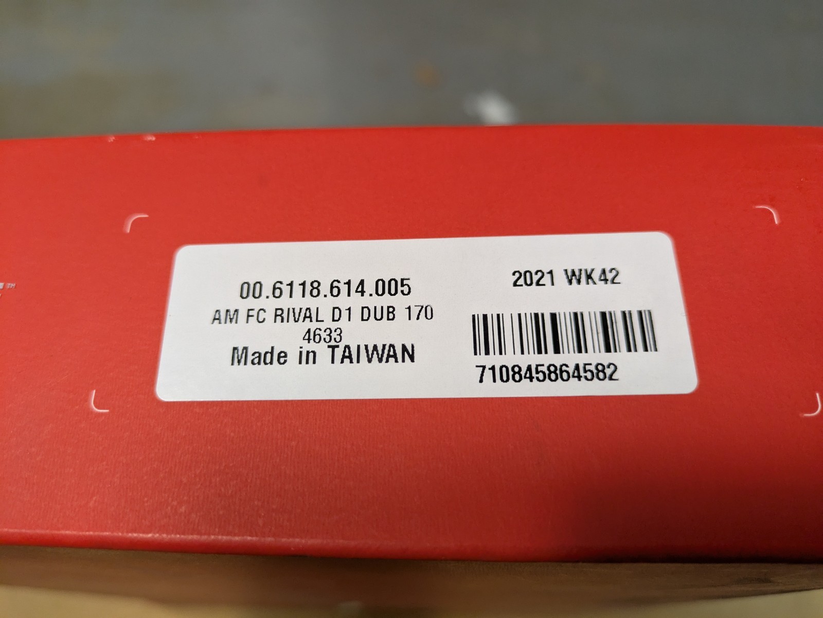 SRAM Rival Crankset 170 mm 12-Speed 46/34t DUB Spindle