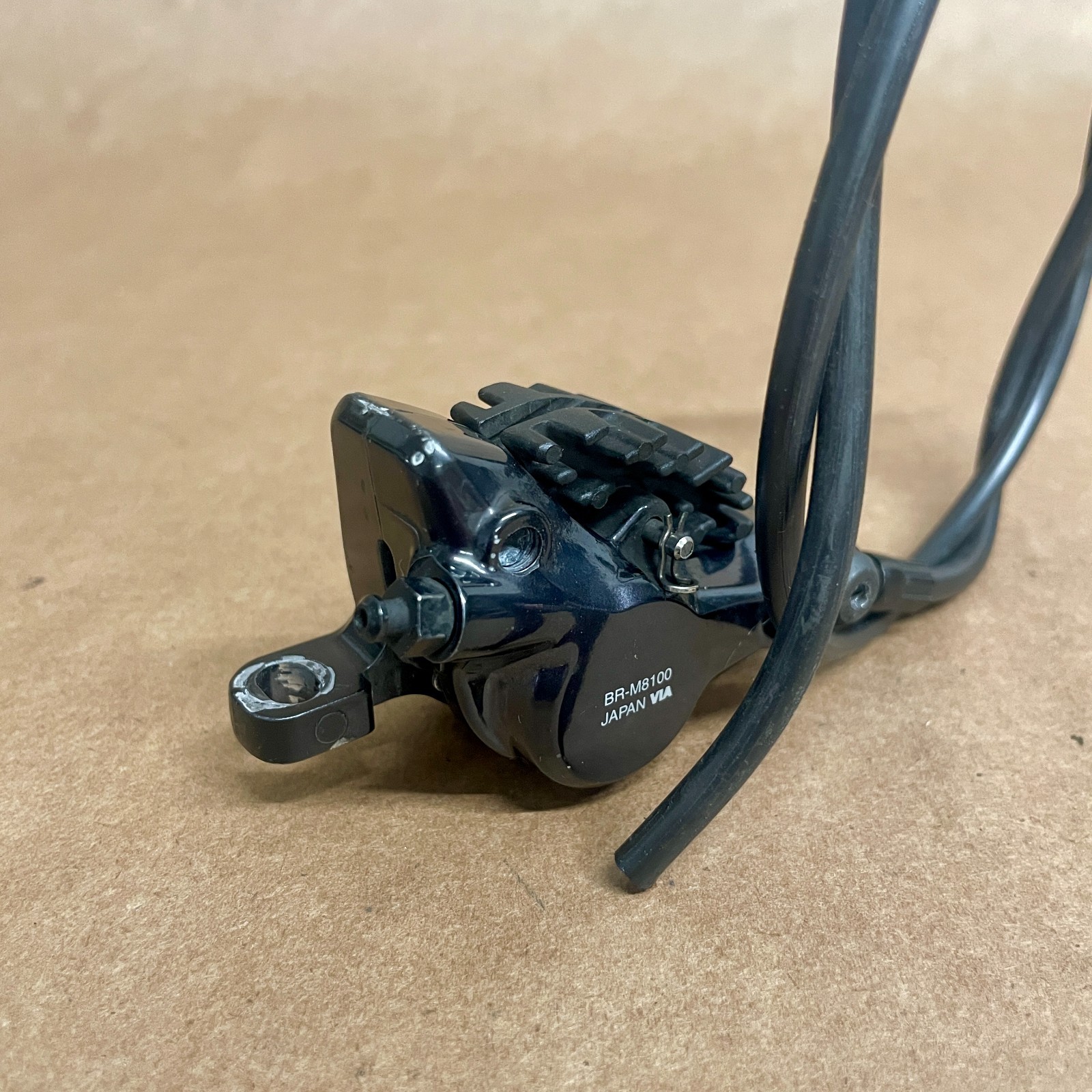 Shimano Deore XT BR-M8100 Post Mount Hydraulic Brake Caliper 2 Piston Caliper