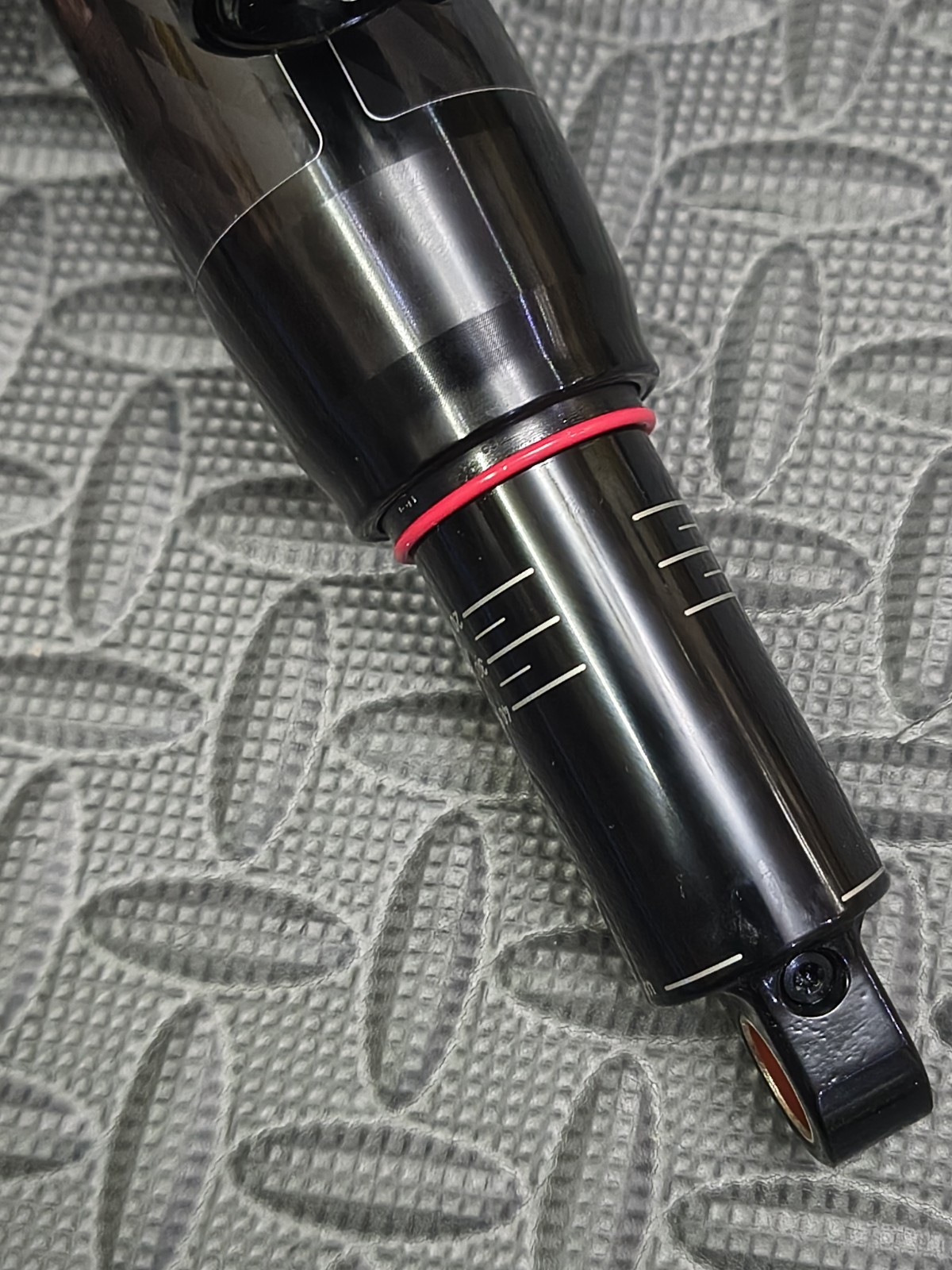 Rockshox Rear Shock 185x55mm Super Deluxe Select+ Trunnion C1 2025