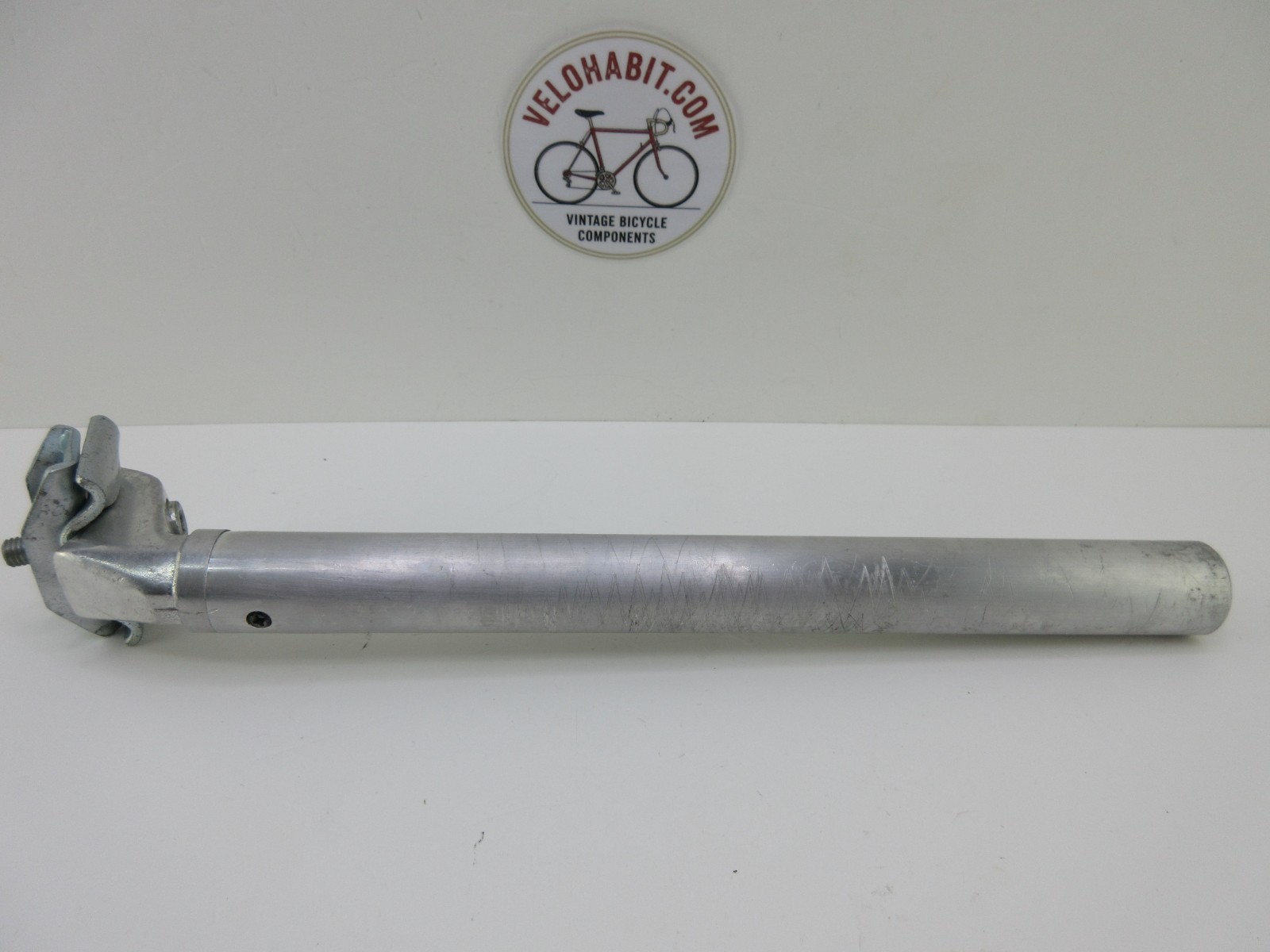 Vintage Laprade Aluminum Seatpost 26.0mm Diameter 300mm Long Road Bike Post