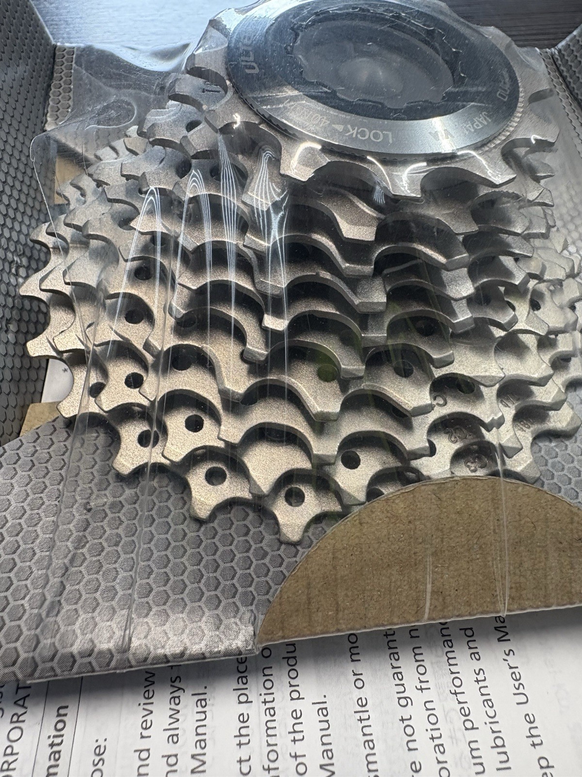 Shimano ULTEGRA CS-6700 12-25T 10 Speed Cassette new oem sprocket ICS670010225