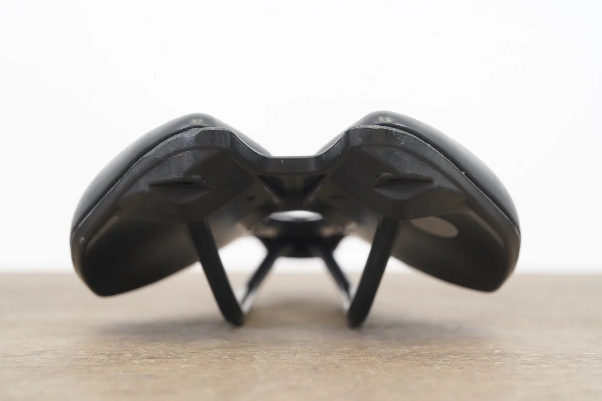 145mm Pinarello MOST Lynx Ultrafast Superflow Manganese Rail Road Saddle