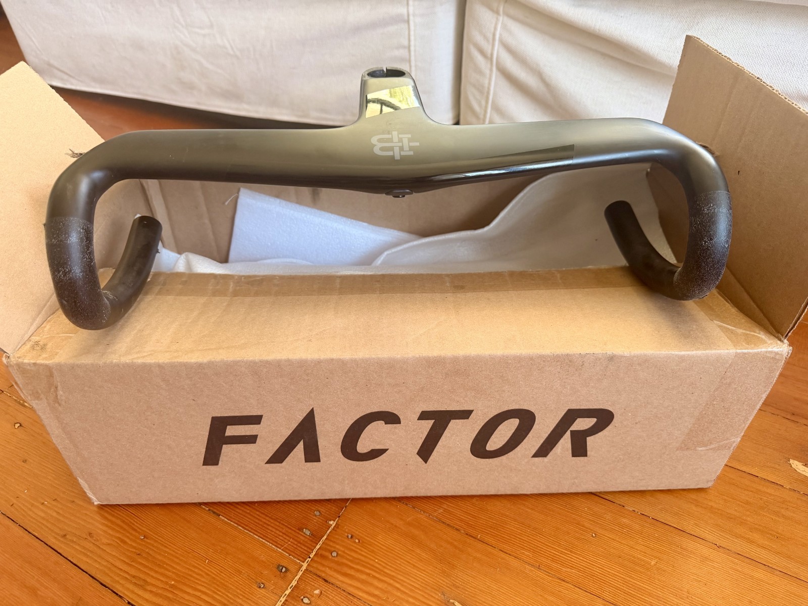 black inc integrated carbon handlebar