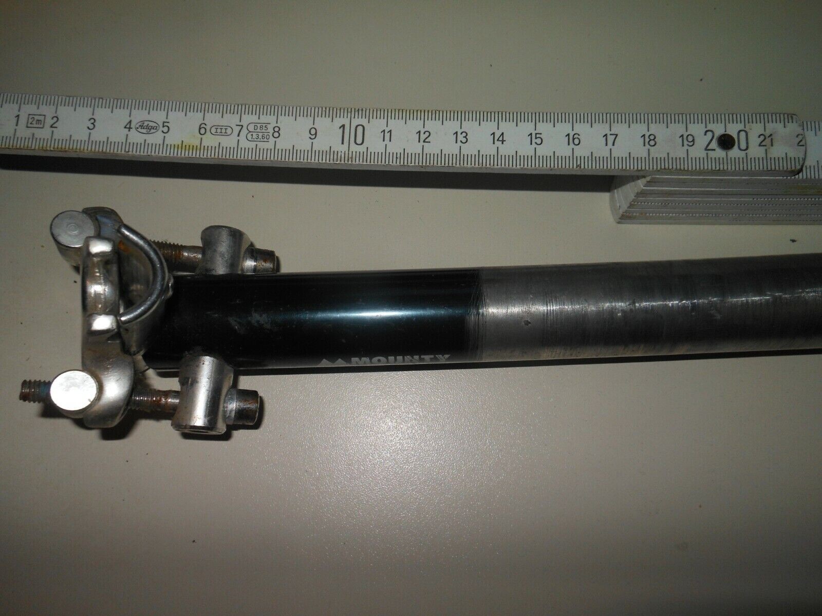Seatpost Mounty Special Seatpost, 27mm, 24cm, Seat Post