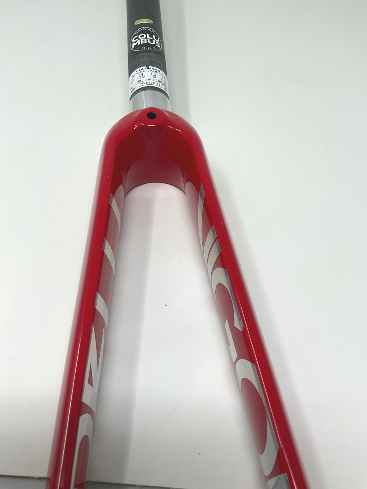 Cinelli Shark Red Alert Track Bike Fork 700C 100MM SPACING UNCUT 2019 Columbus