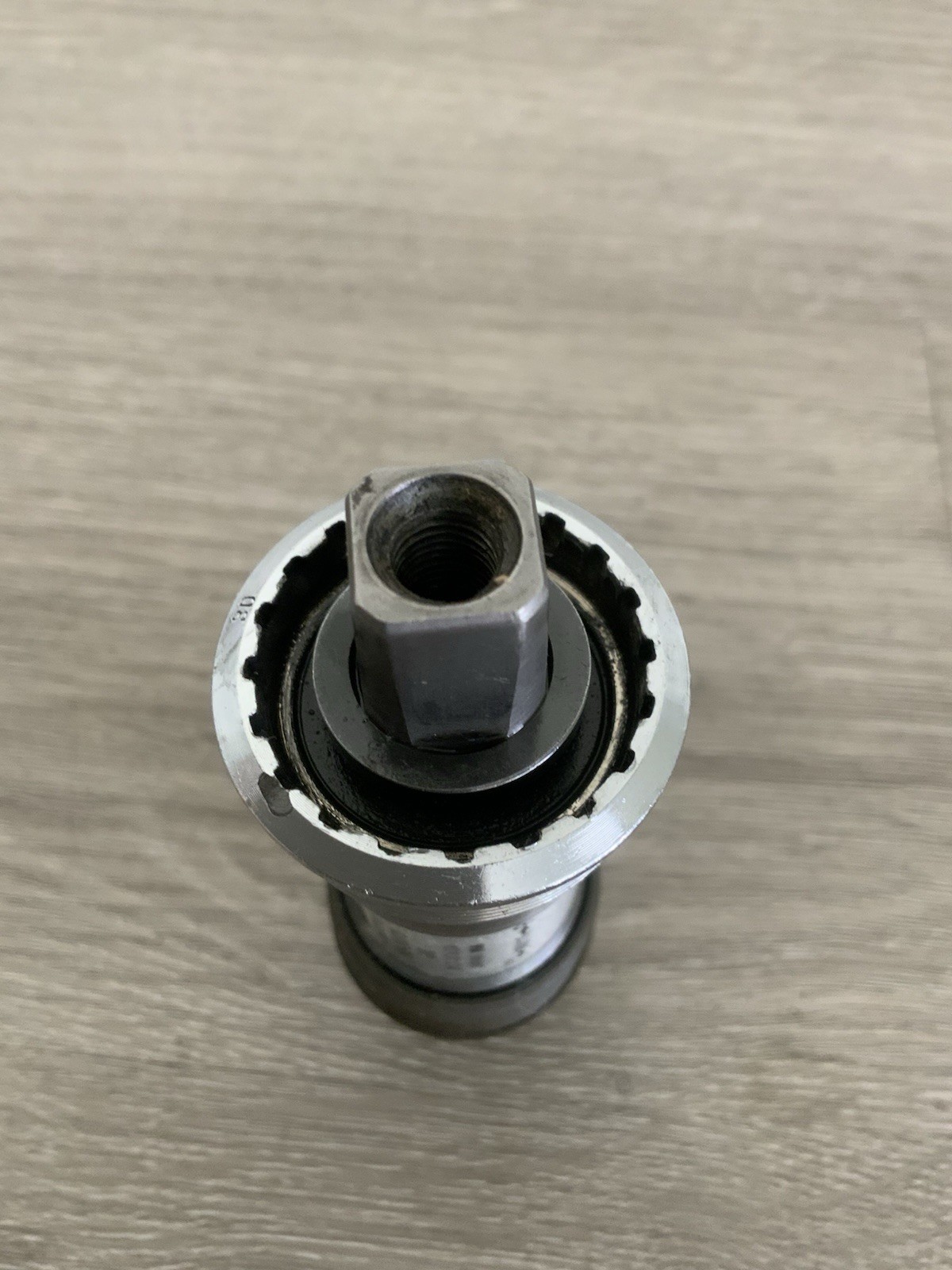SHIMANO SEALED BOTTOM BRACKET 68-111 MM BRITISH THREADING MODEL UN73