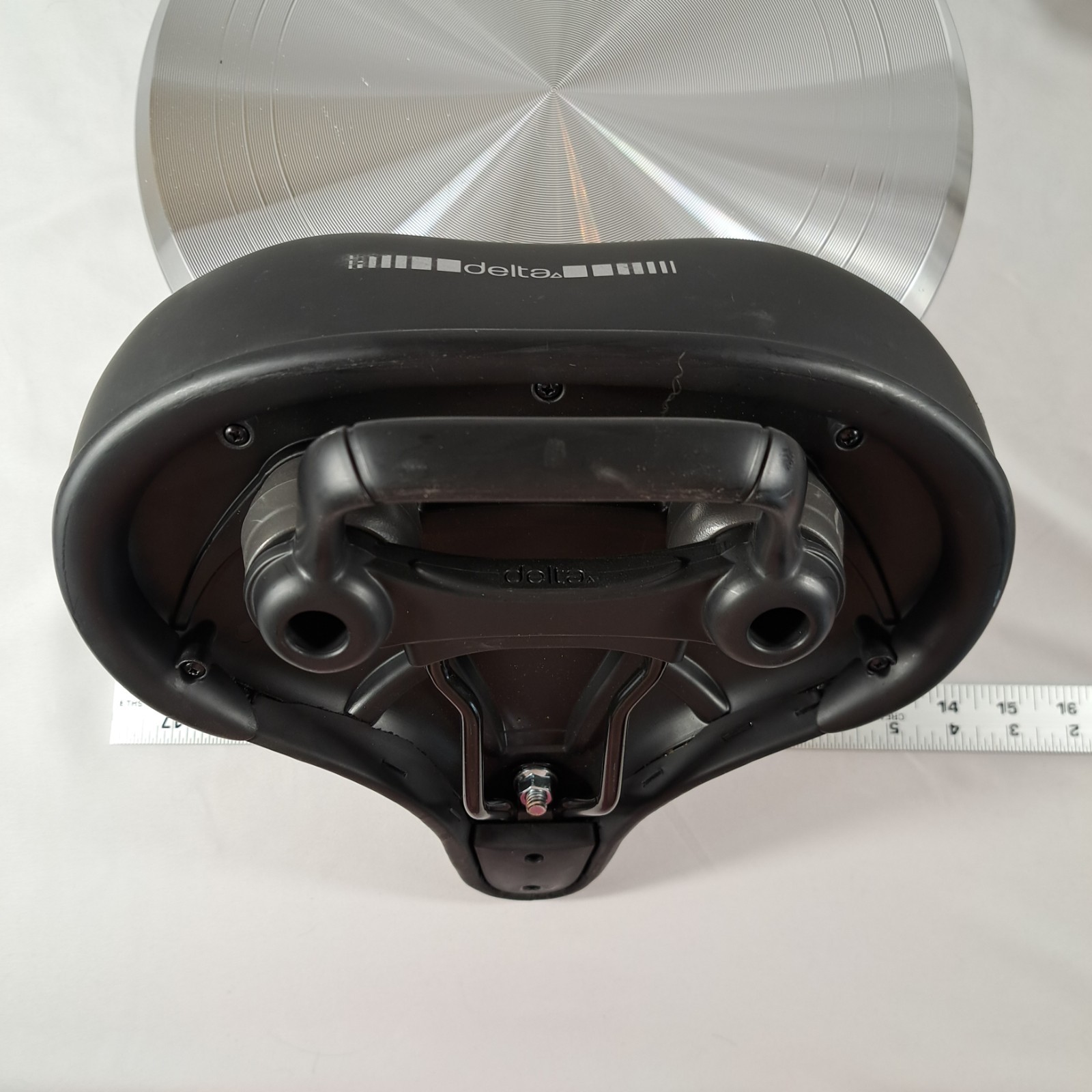 Delta Comfort Saddle Cruiser Bike Seat – Memory Foam – Dual Shock – New