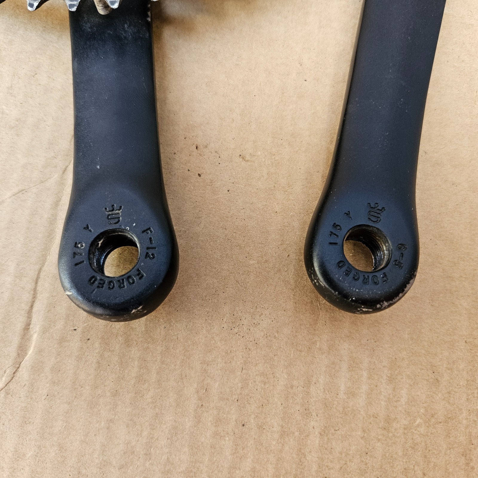 Sugino XD2L Forged Triple Road Touring Bike Crankset 175mm 48/38/28 Black XD2