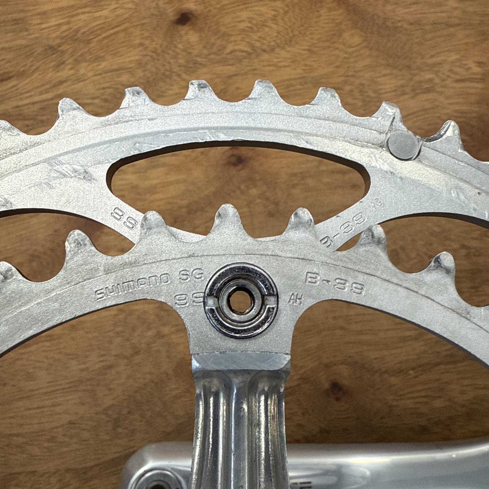 Shimano Dura Ace Crankset FC-7700 172.5mm 53/39 Double 130 BCD w/ BB-7700
