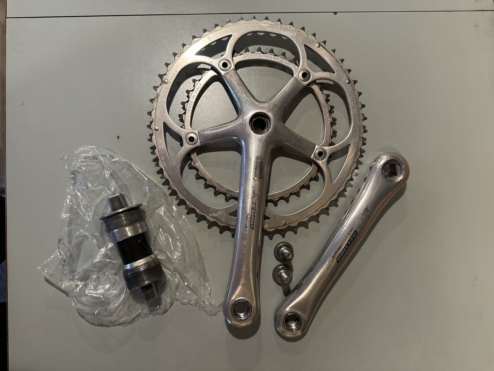 CAMPAGNOLO RECORD CRANKSET DOUBLE 53-39 TOOTH 10 OR 9 SPD. 172.5 MM ARMS, USED!