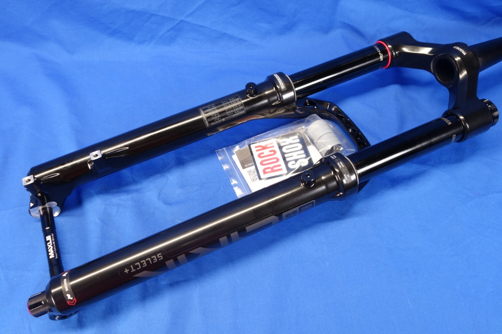 New RockShox Lyrik Select+ 29″ MTB Fork, 140mm Travel, Boost, Charger 3.1 RC2