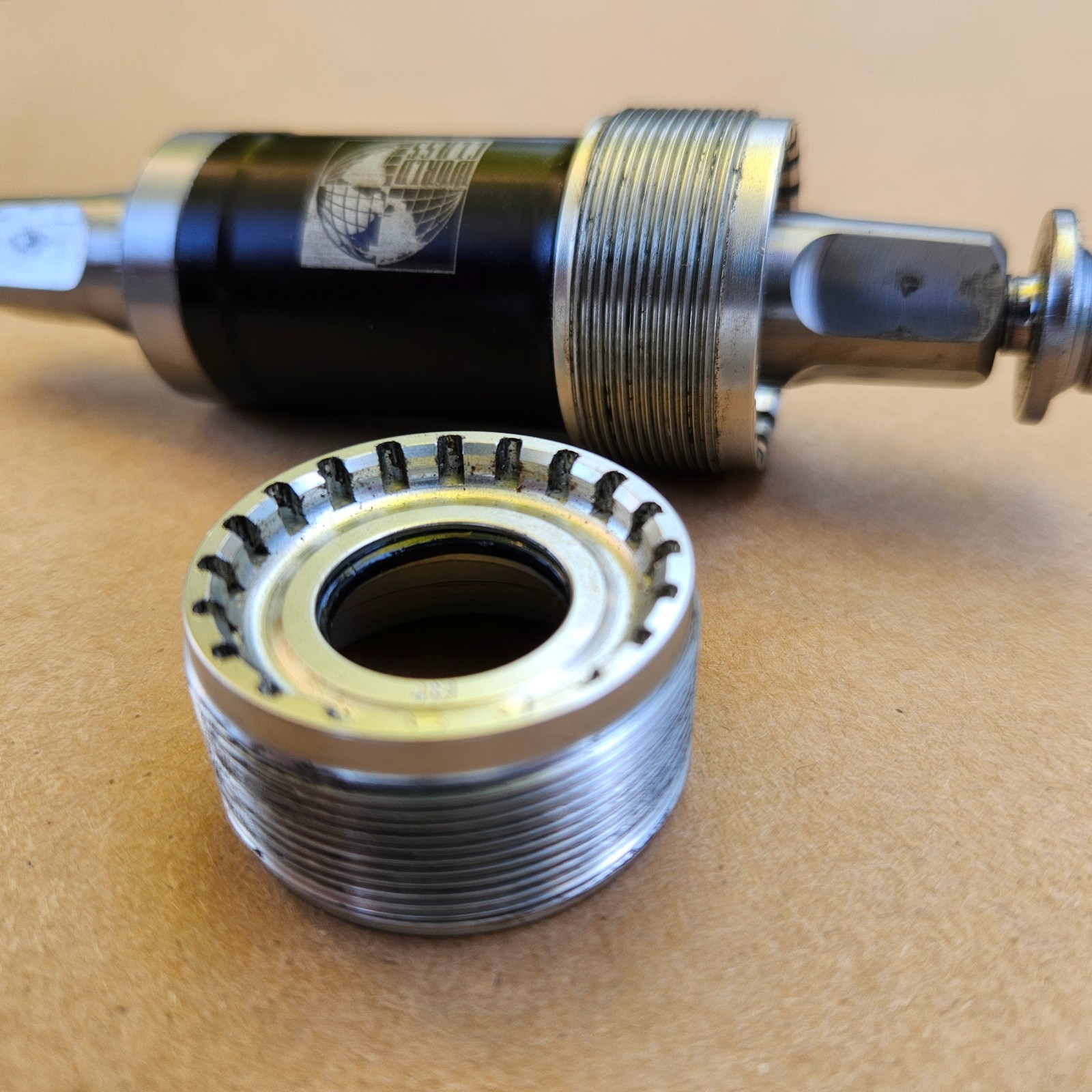 World Class Titanium 73mm Cartridge Bottom Bracket 109mm Spindle English Thread