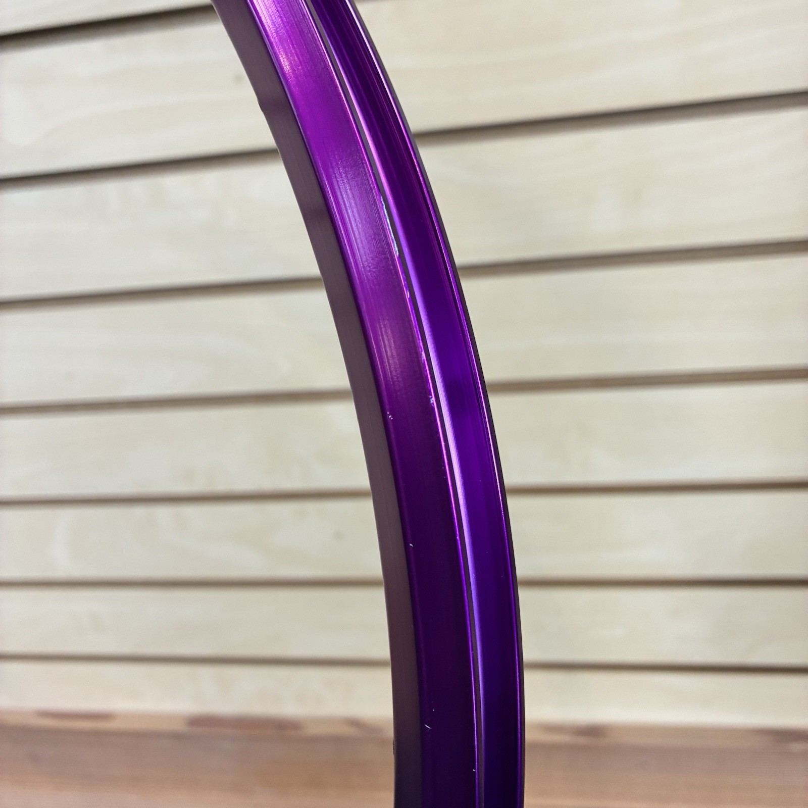 EXCELLENT! Vintage Velocity Aero Rim 3DV Purple 28H 26” Clincher Australia RARE!
