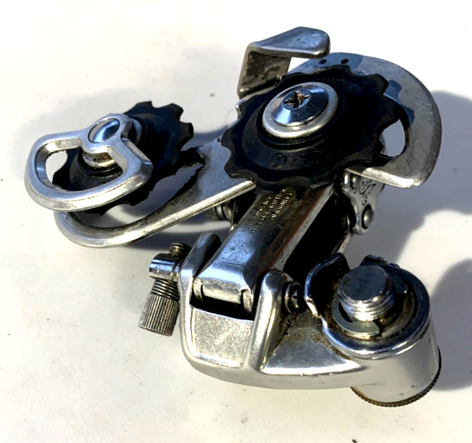 Vintage SHIMANO 600 ARABESQUE Short Cage Rear Derailleur 6 Speed Nice