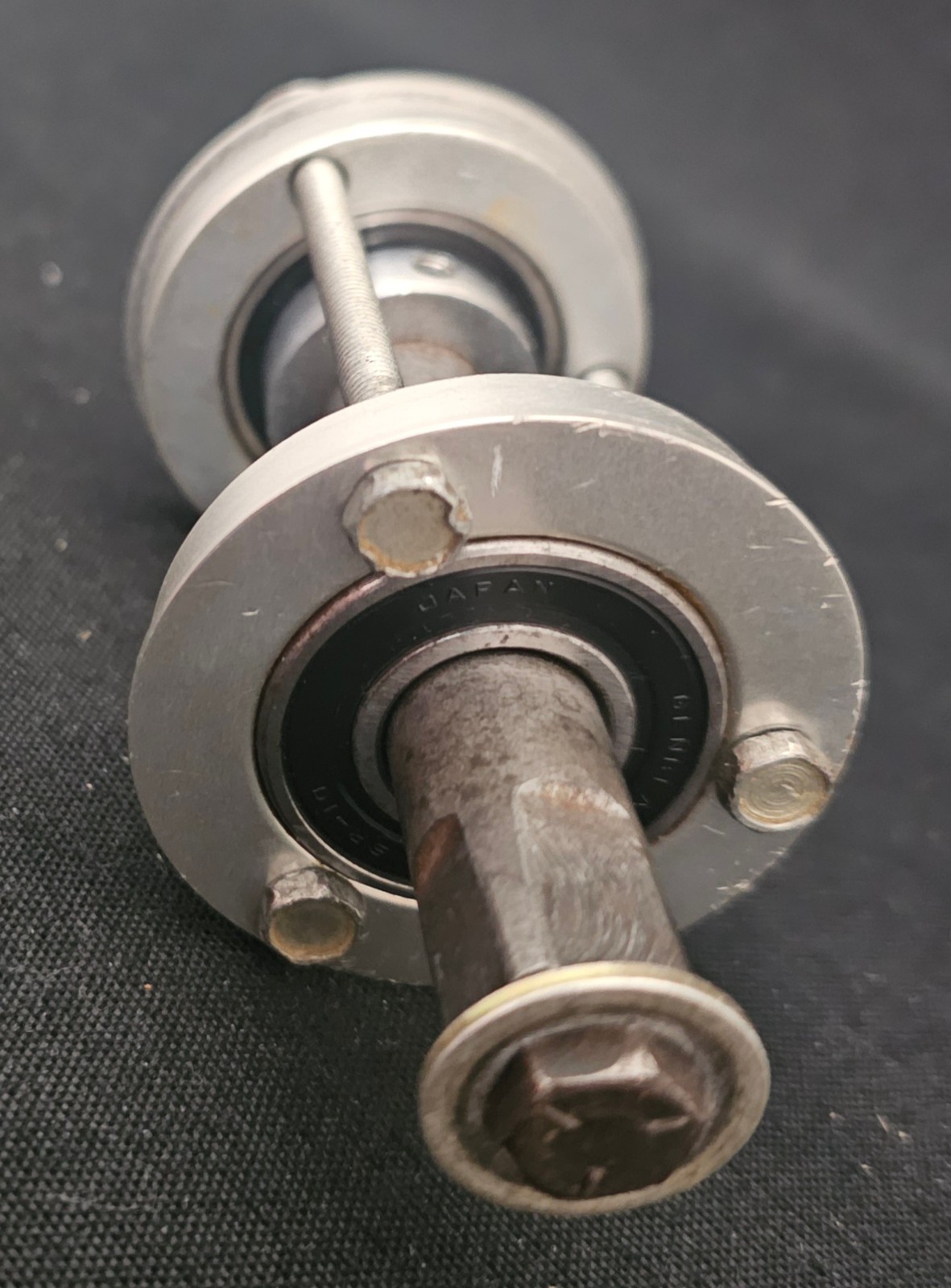 Vintage 1980s Bullseye Bottom Bracket Sealed Bearing Square Taper