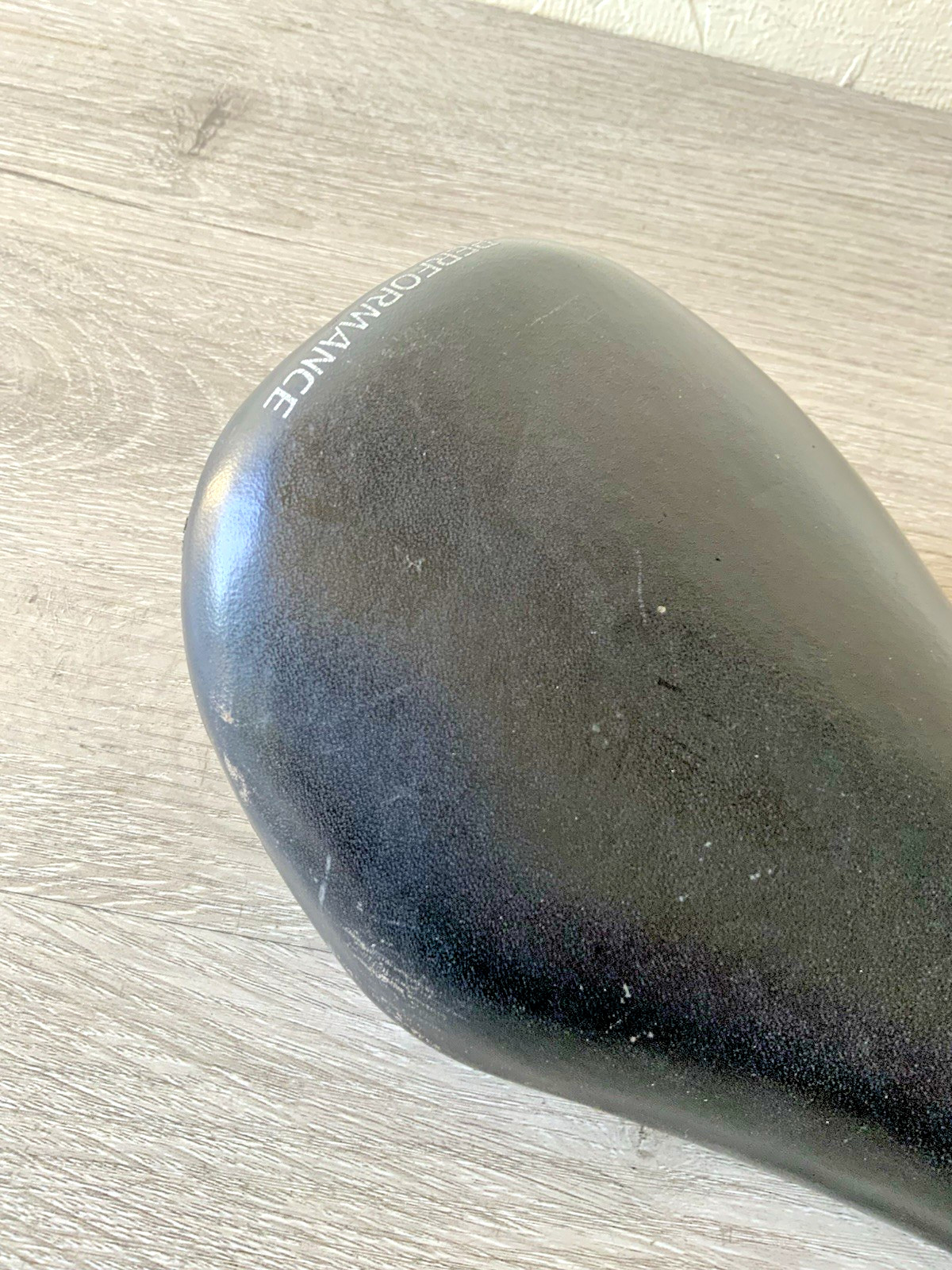 PERFORMANCE TITANIO ROAD BIKE SADDLE 258 GRAMS 128 MM X 285 MM