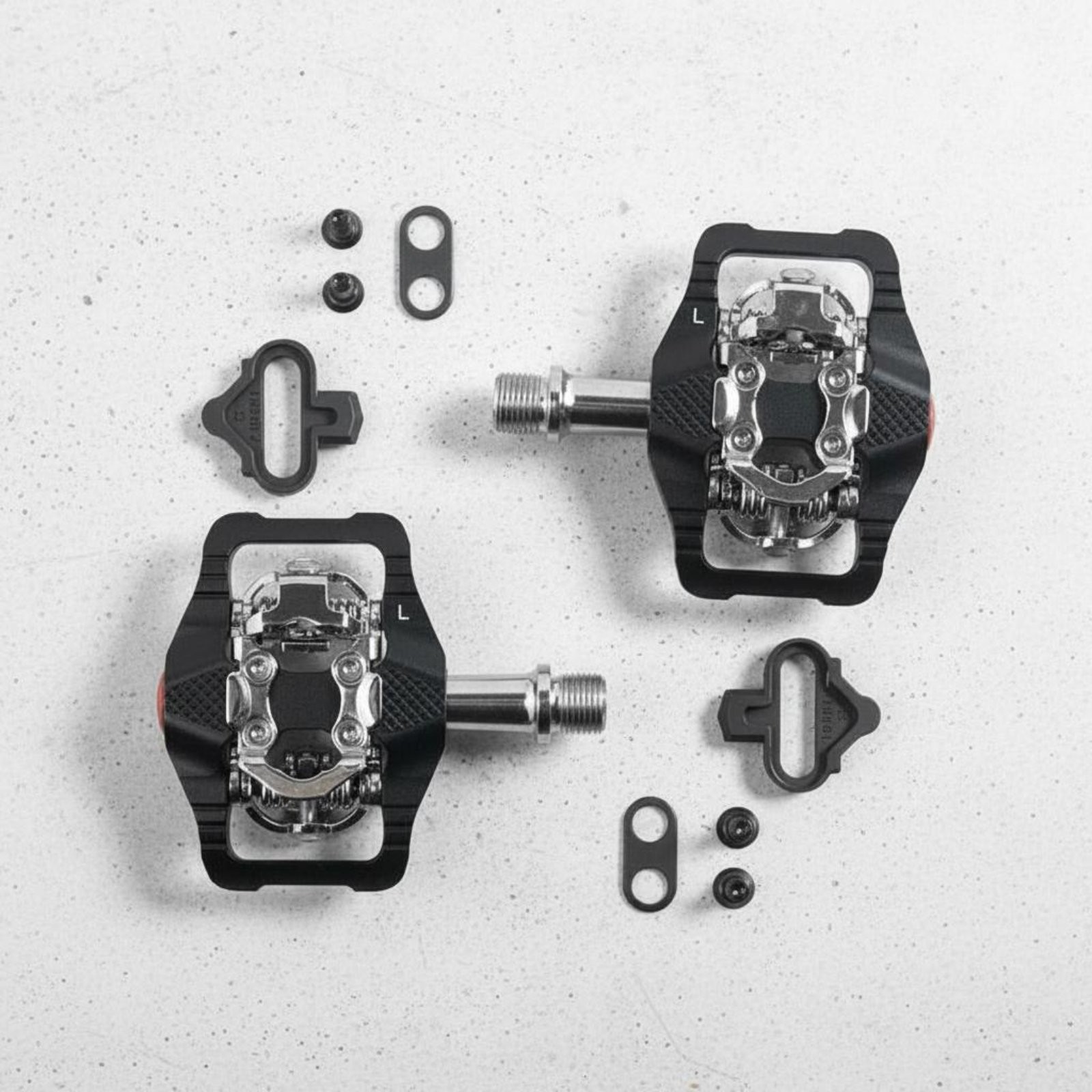 Double-Sided Side Clipless Pedal CNC Machined for Mountain Biking, Commuters