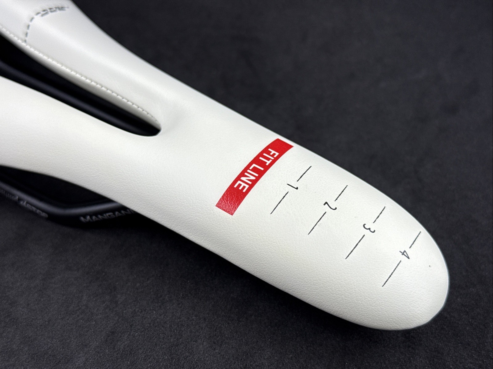 Selle Italia SLR Flow Manganese Rail White Saddle 275mm x 135mm MSRP $125!