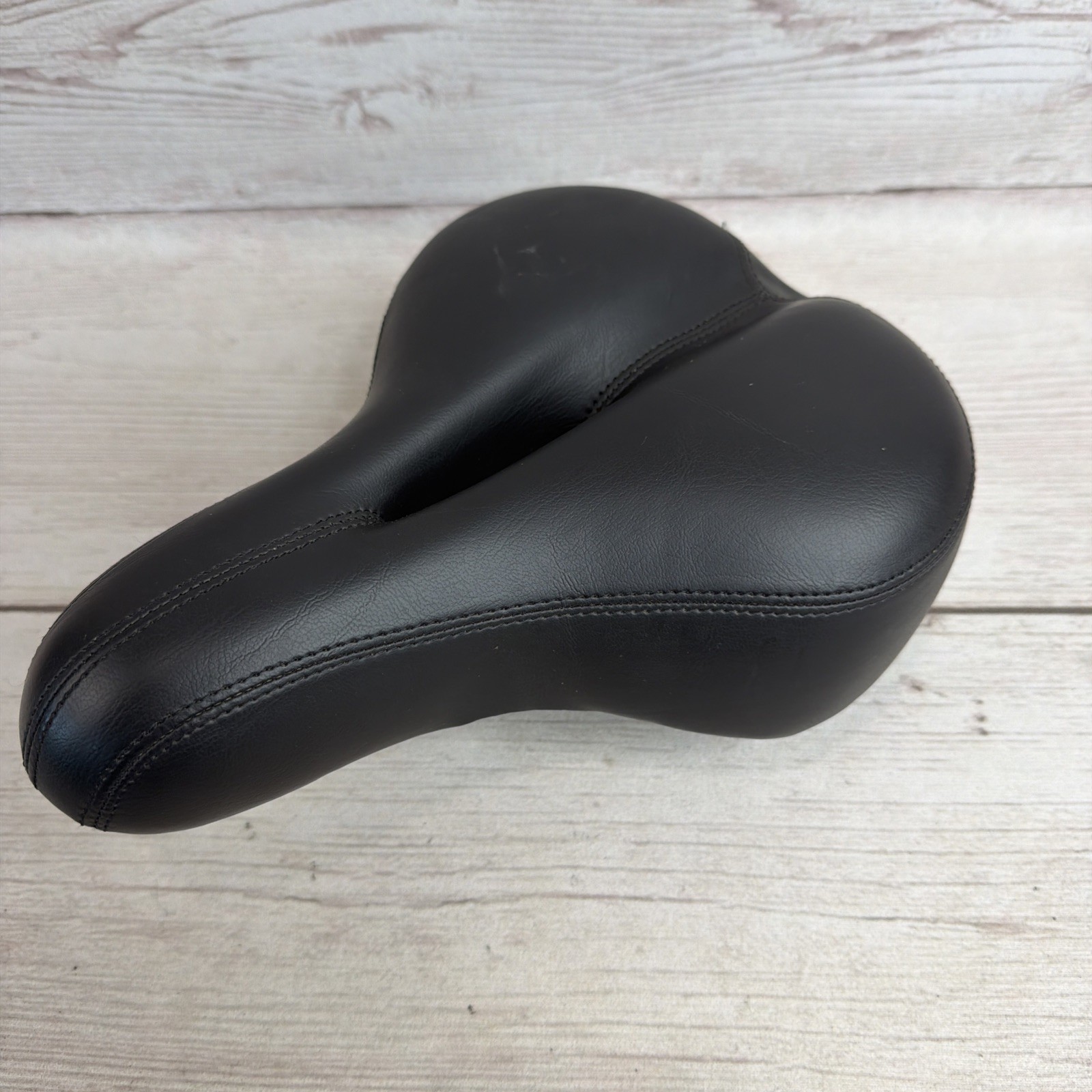 Comfort Wide Big Bum Soft E-bike Bicycle Saddle Seat Cushion Black VGC Free Ship