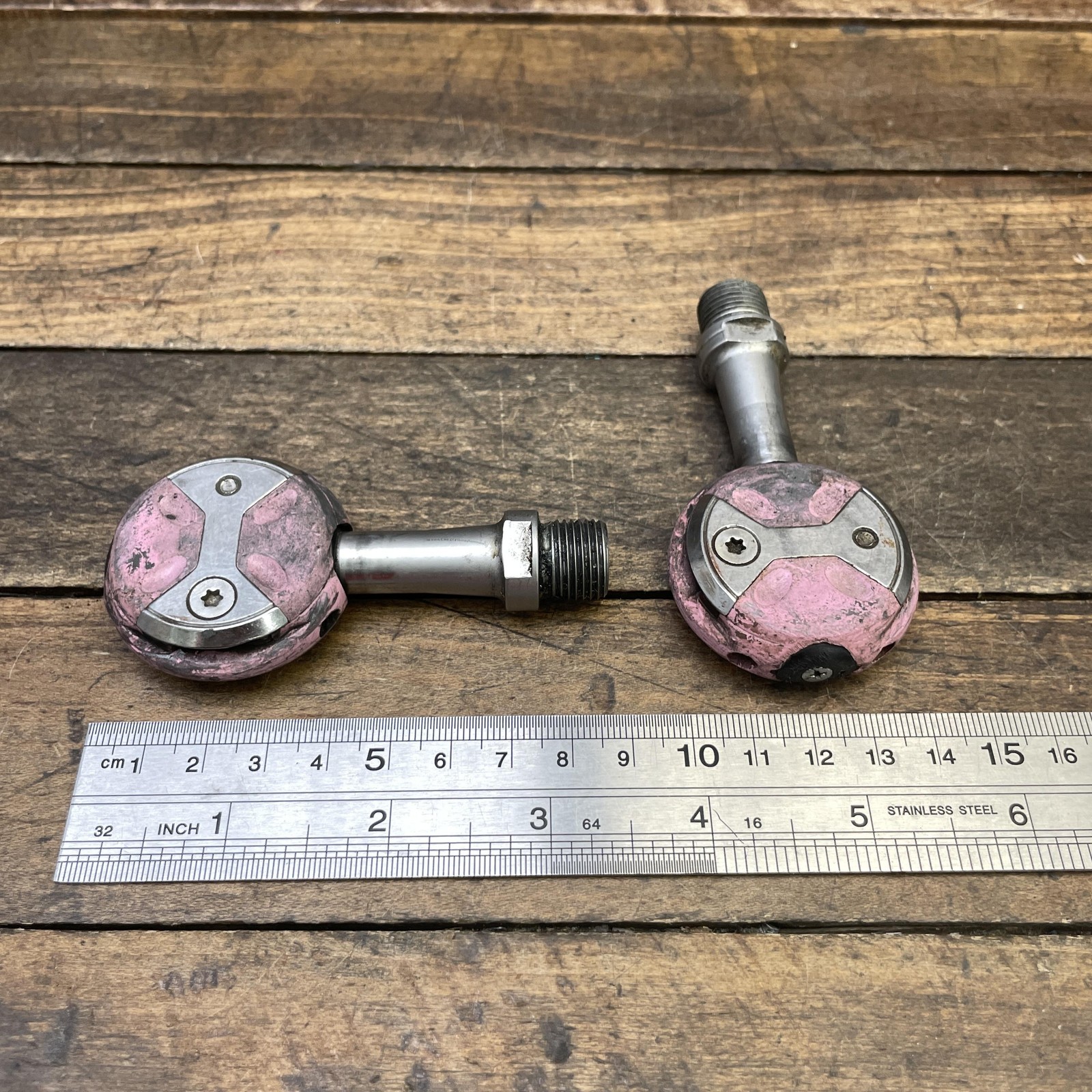Speedplay Clipless Road Bike Pedals 9/16 Pink Pair 210g Steel Plastic Used