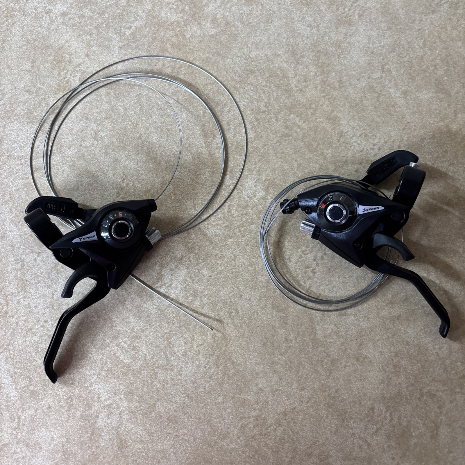 SHIFTER SET HB ST-EF51-7 TRIGGER / V-BRAKE 2F 7×3 BLACK for 21 speeds