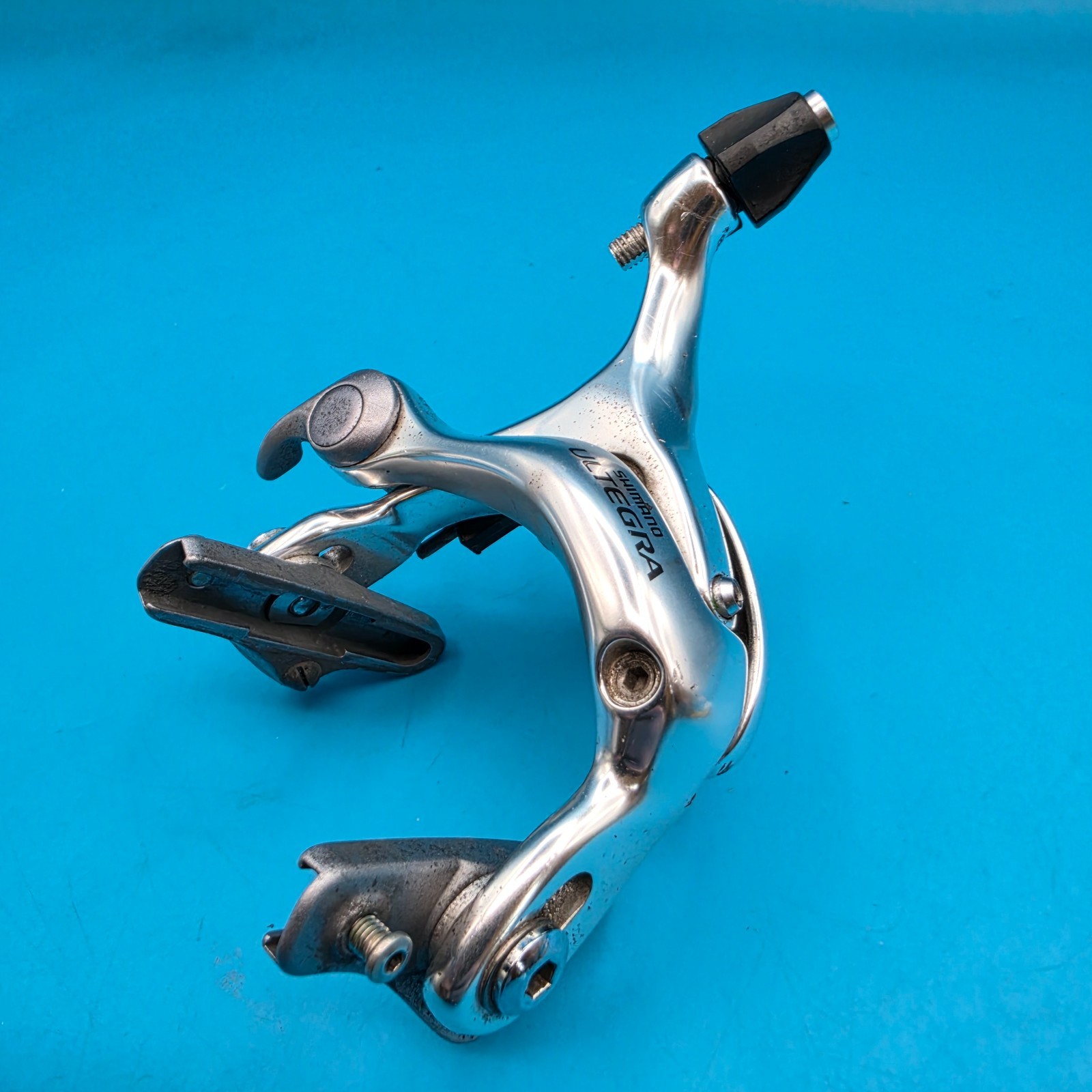 Shimano Ultegra BR-6600 Side Pull Caliper Road Bike Rim Brakes Recessed Nut g6