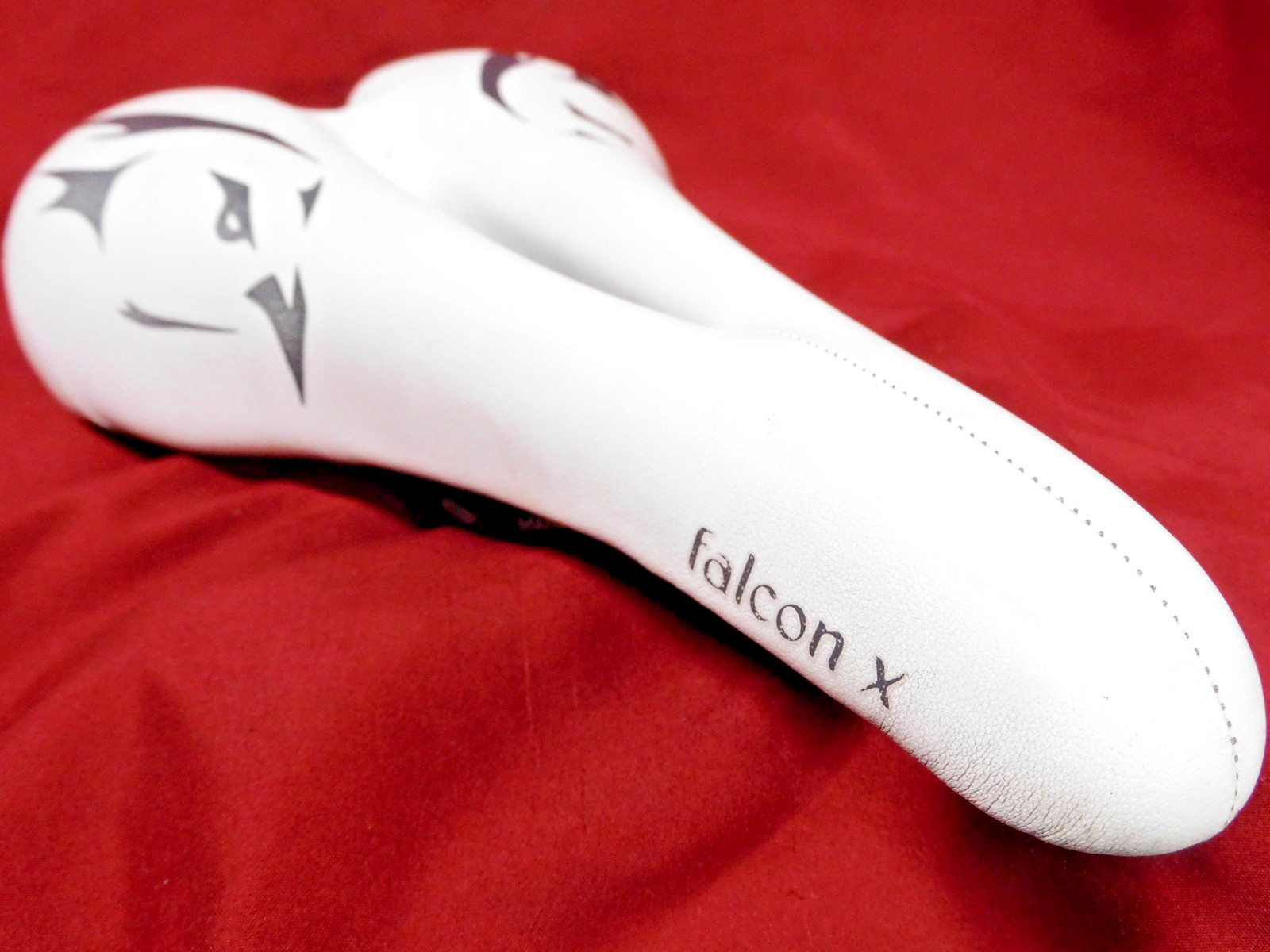 Very Nice White Terry Falcon X Women’s Saddle with Manganese Rails 240 grams
