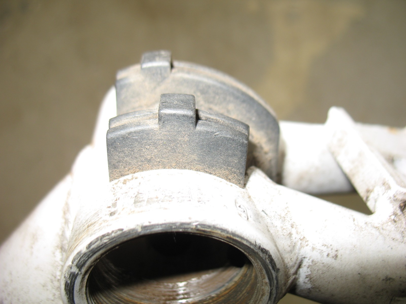 Bike Cable Guide Bottom Bracket from a 26″ Genesis Whirlwind Mountain Bike-USED