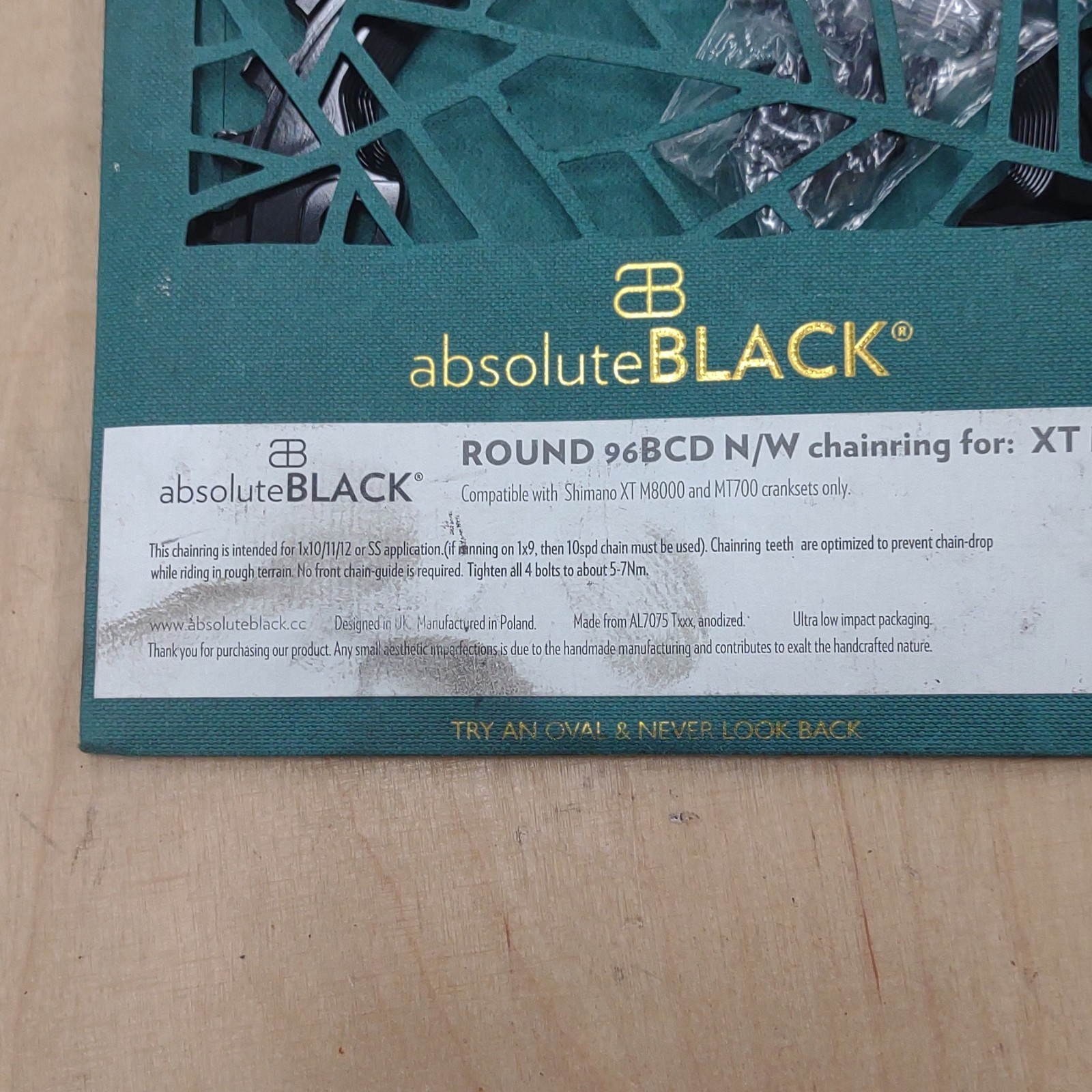 absoluteBLACK Narrow-Wide 96mm BCD 4-Arm Chainring Shimano XT M8000 34T