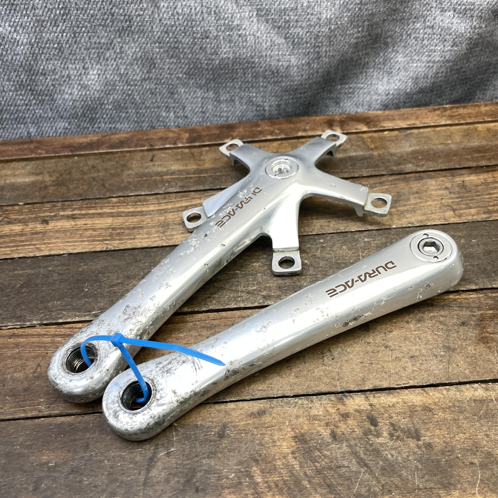 Vintage Shimano Dura-Ace FC-7700 Crankset Arms 172.5mm 130 BCD Road Bike Silver