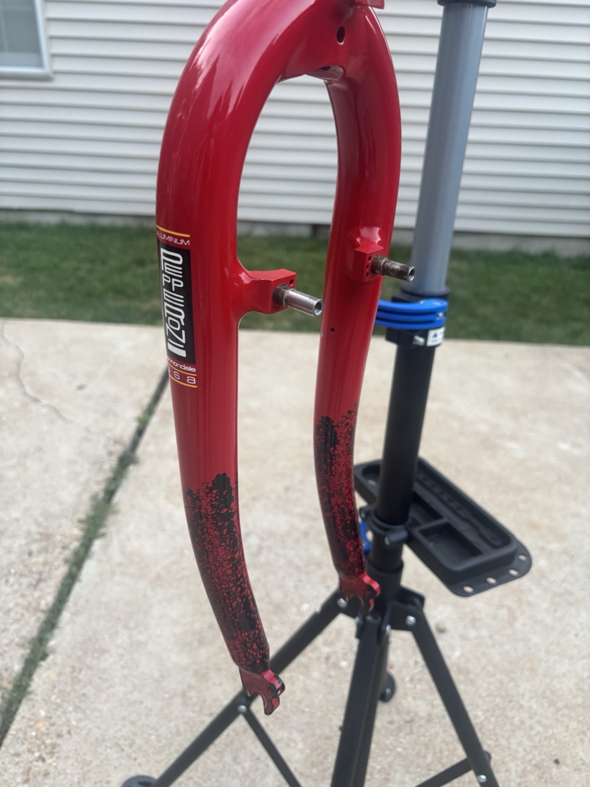Cannondale Pepperoni 1 1/4 Threaded Steerer Aluminum Fork – Red