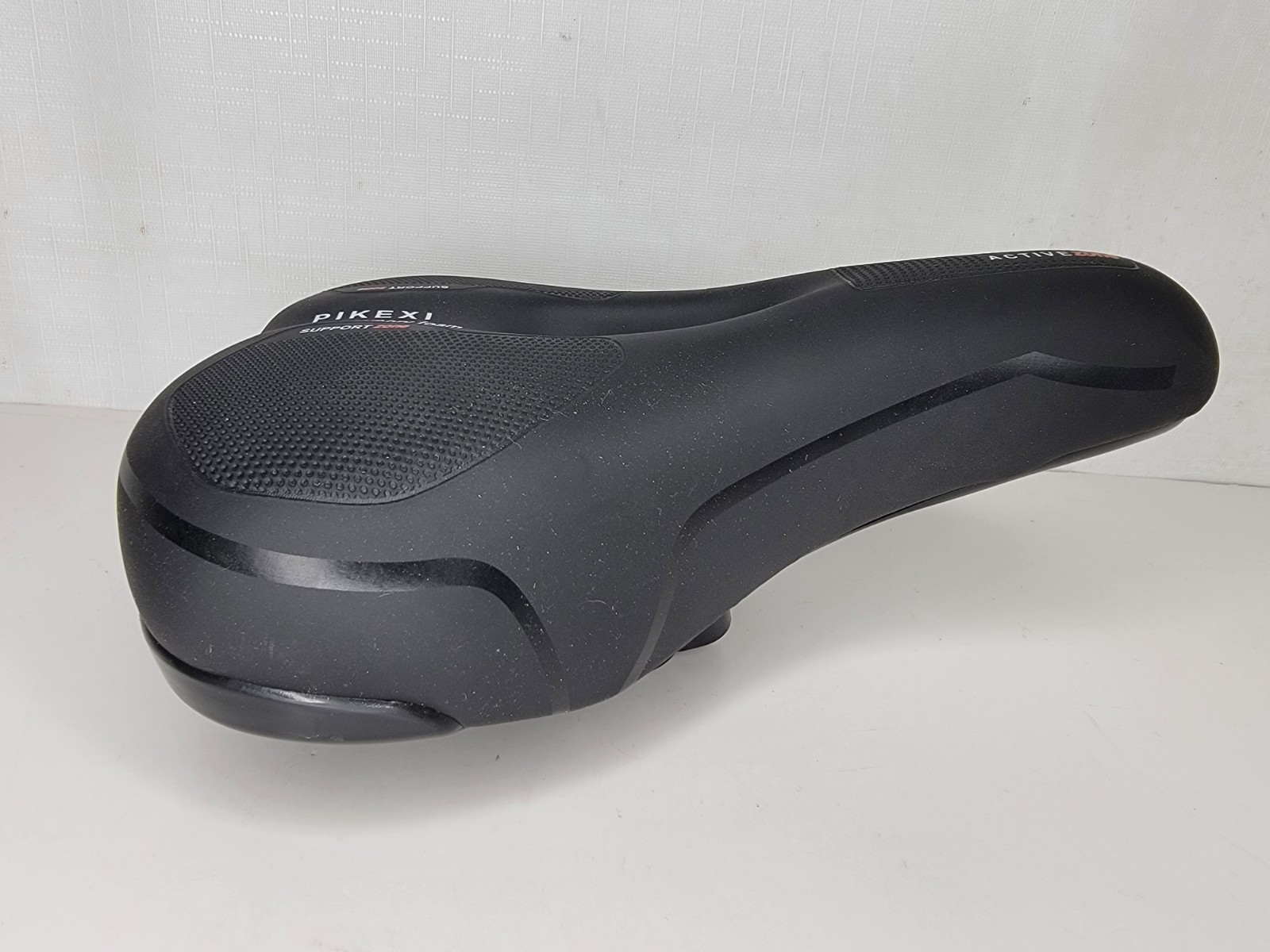 Pikexi Bicycle Seat w/ Memory Foam Comfort Black Support Zone Universal Fit