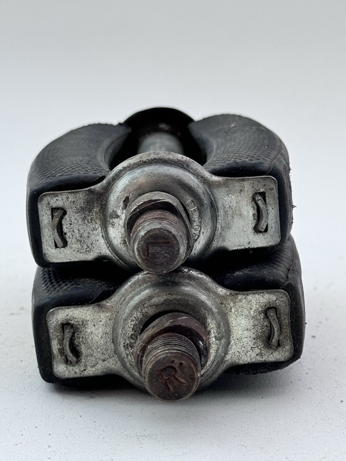Vintage CECOR 360 Bow 1/2 in Pedals Block Klunker Muscle Cottered Crank 1976 A75