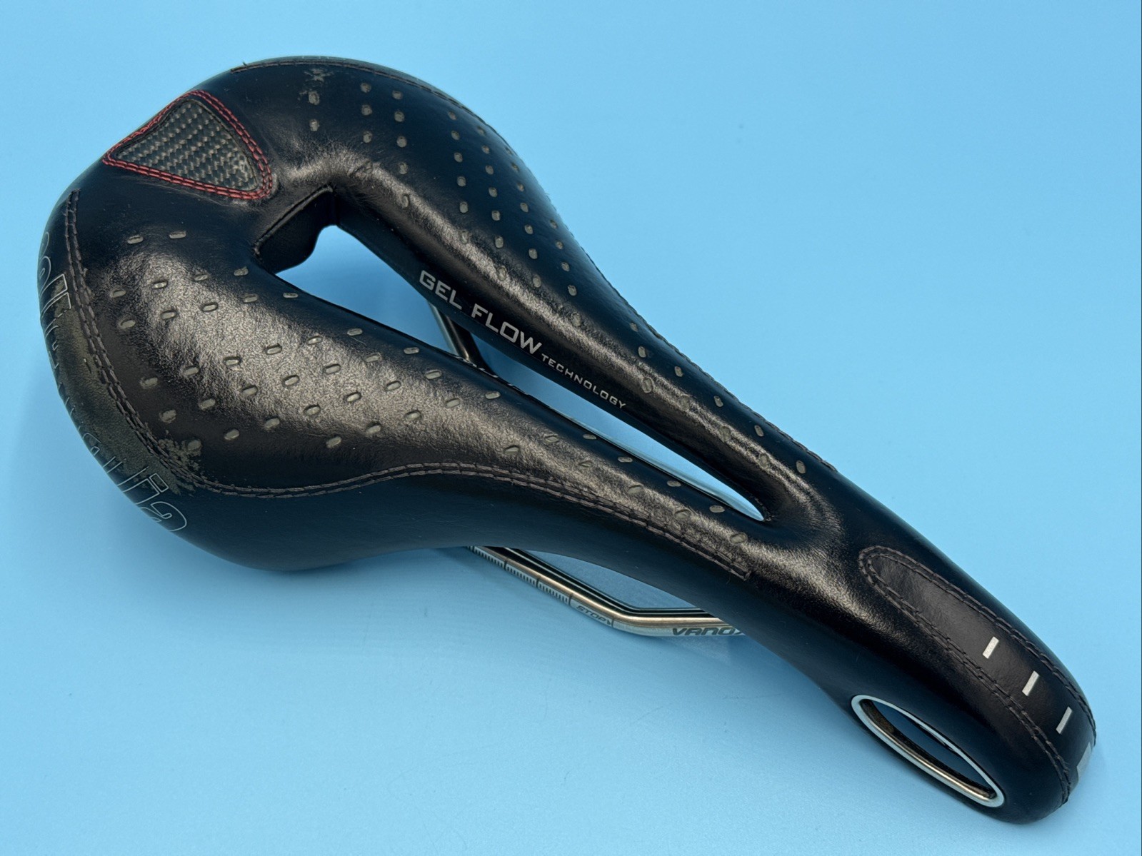 Selle Italia Max Flite Gel Flow Perforated Black Leather Saddle Vanox Rails L3