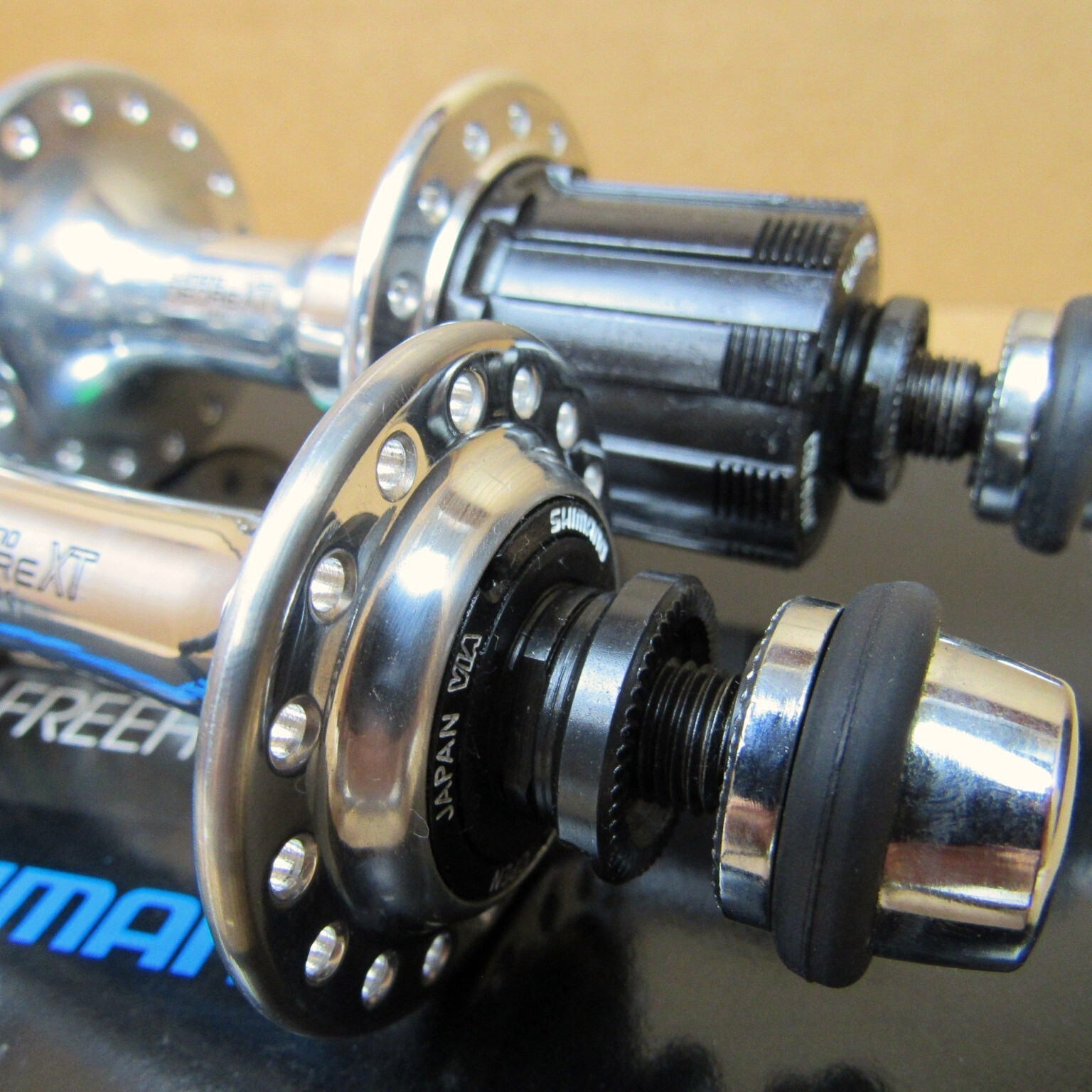 New-Old-Stock Shimano Deore XT UniGlide Hubset (32 Hole with 100/130 mm Spacing)