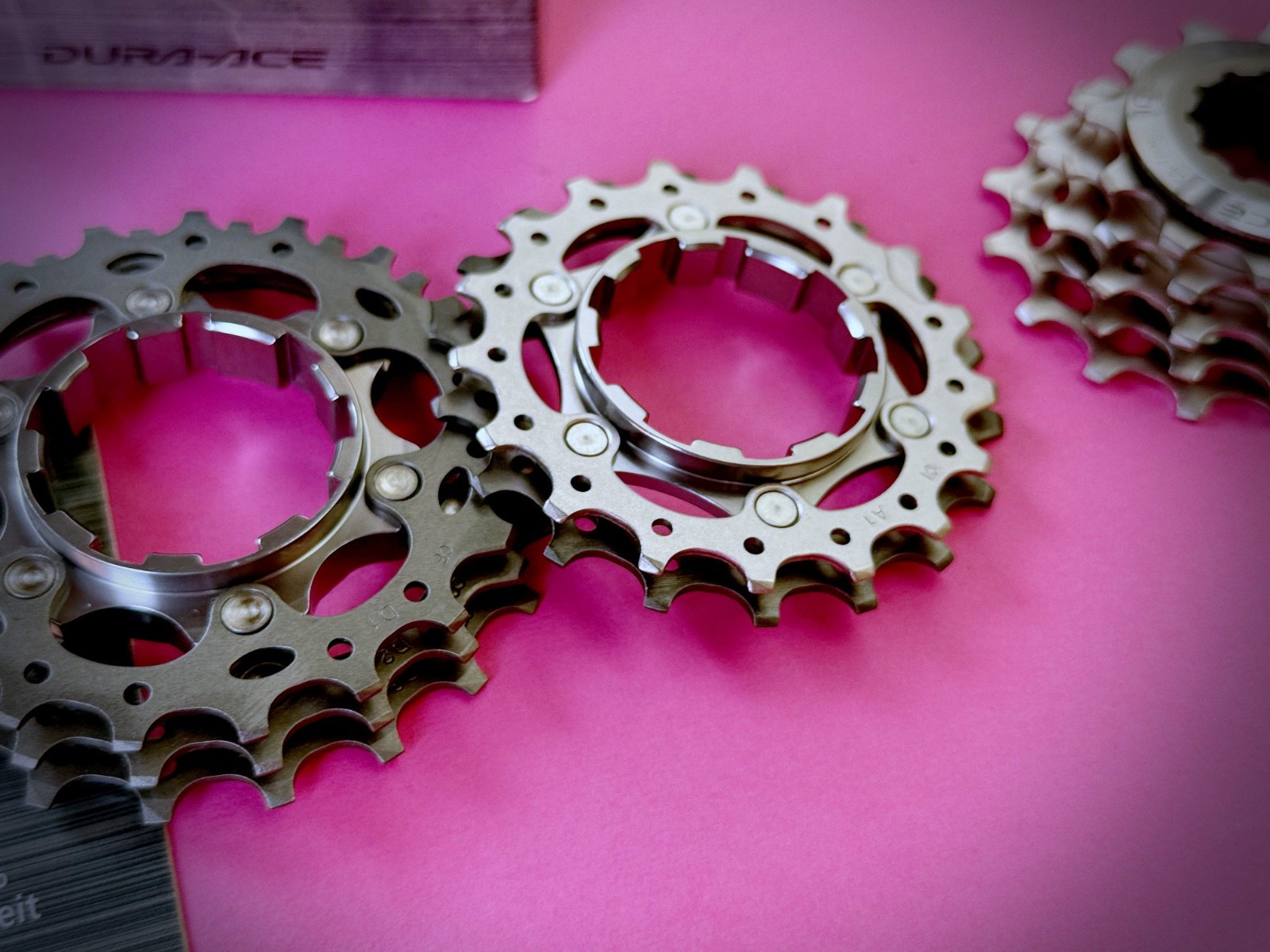 SHIMANO HARD SPROCKET CASSETTES ACE CS-7900 12-25t ALU-TITANIUM NEW IN BOX NOS 10s