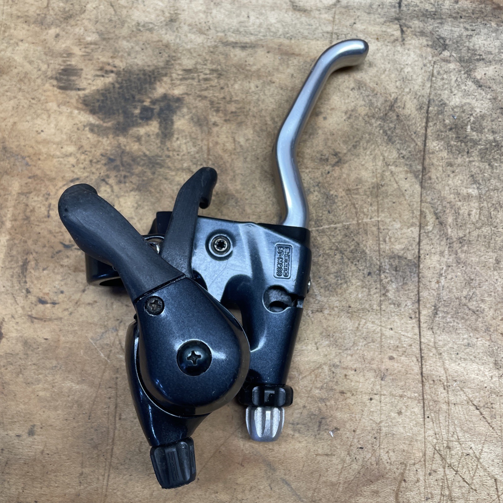 Vintage SHIMANO XTR ST-M900 3×8 Speed MTB Brake/Shifter Combo Set VGC JAPAN!