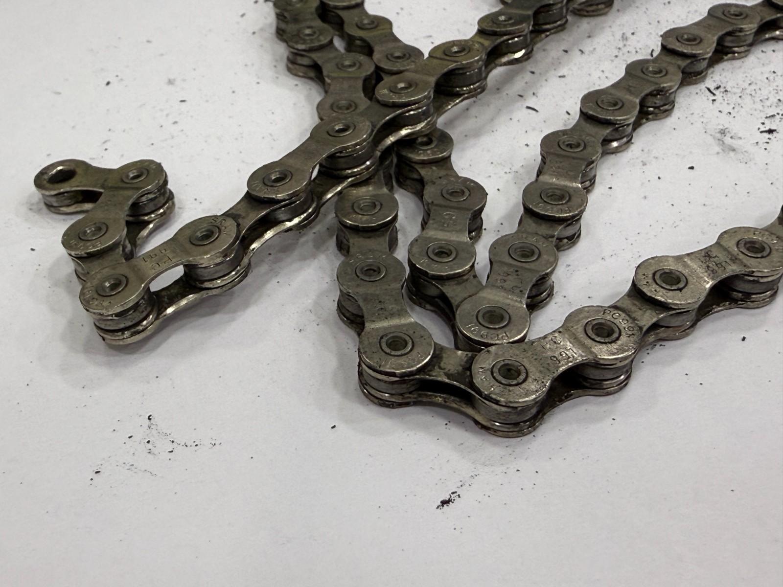 (Used) Sram PC-991 9Speed Bicycle Chain (106 Links) No Quick Link