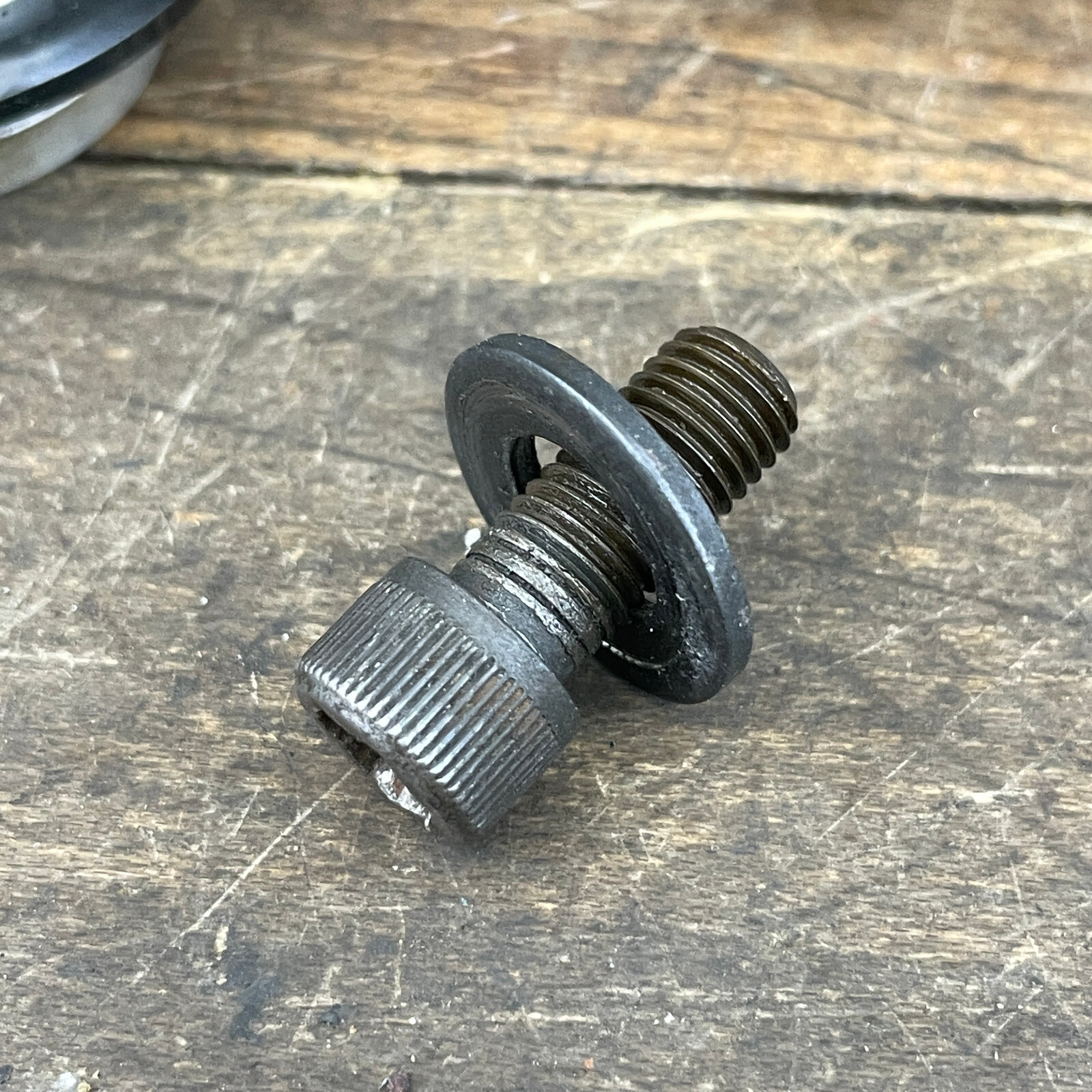 Vintage Bullseye Bottom Bracket Square 127 mm Spindle Shell Sealed Bearing PARTS