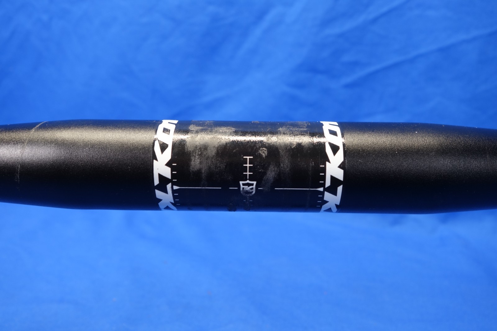 Kona Aluminum Handlebar: 46cm Width x 31.8mm Clamp, 12° Flare