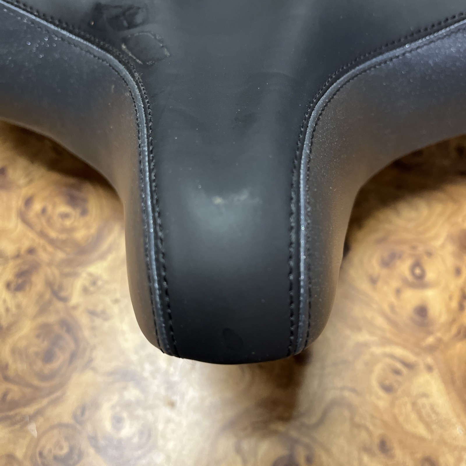 YLG Oversized Comfort Bike Seat Comfortable Replacement Bike Saddle Memory Foam