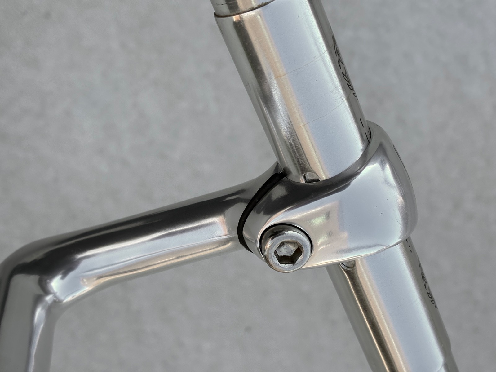 Vintage 3TTT Forma 42cm Handlebar and 11cm 3TTT Stem Italy Silver Ergo Classic