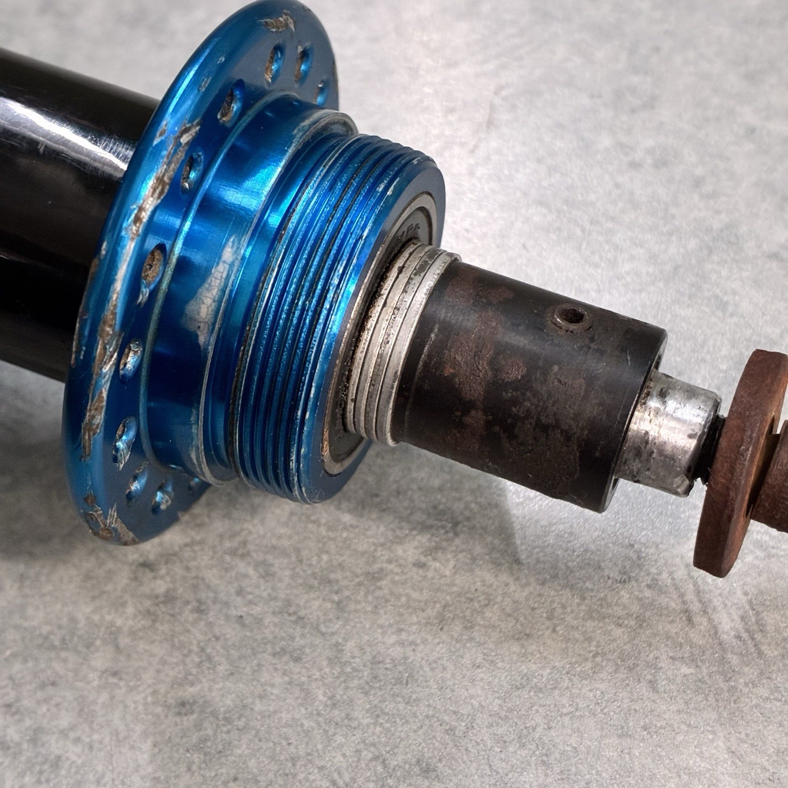 Blue / Black Bullseye 32 Hole MTB Sealed Bearing Hubs Vintage MTB / BMX USA Made
