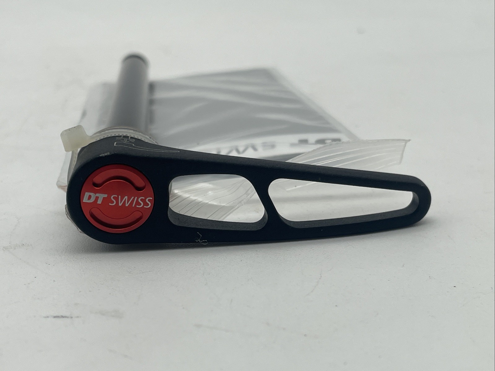 DT Swiss RWS Rear 12 x 142mm Thru Axle Removeable Lever 12×1.5mm 171mm Long