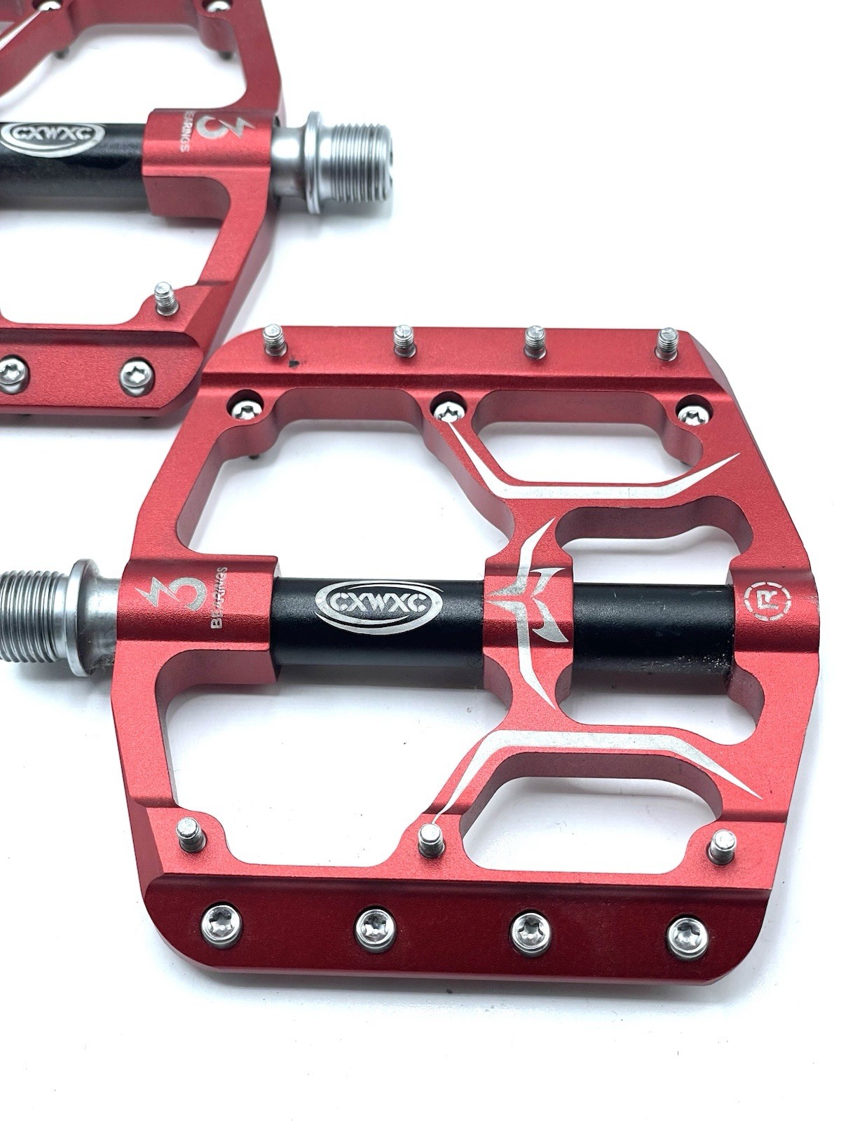CXWXC CX-V15 Flat Platform Pedals Red / Black Aluminum Sealed Bearings