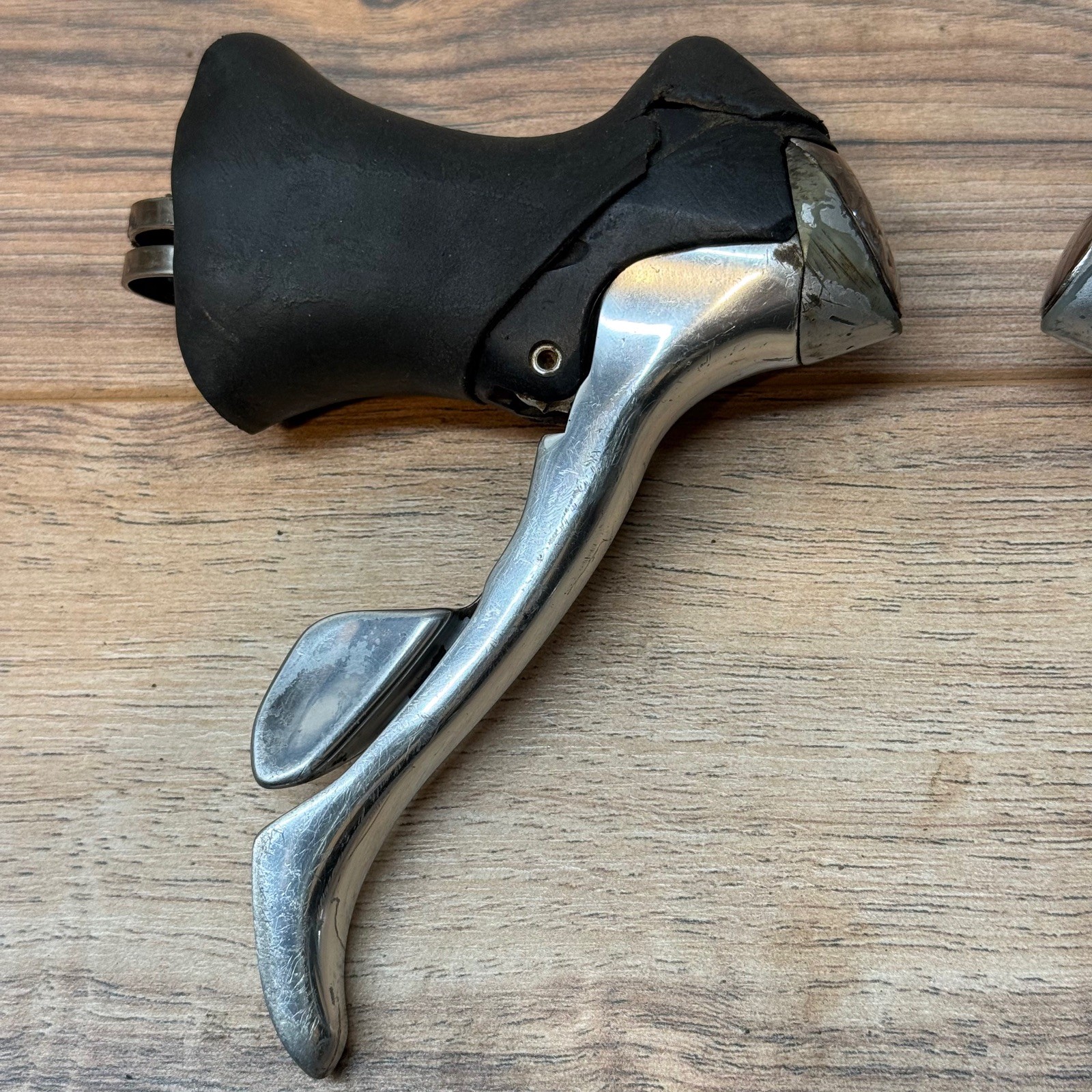 Shimano Dura-Ace ST-7700-C 2 x 9 STI Shifters STI