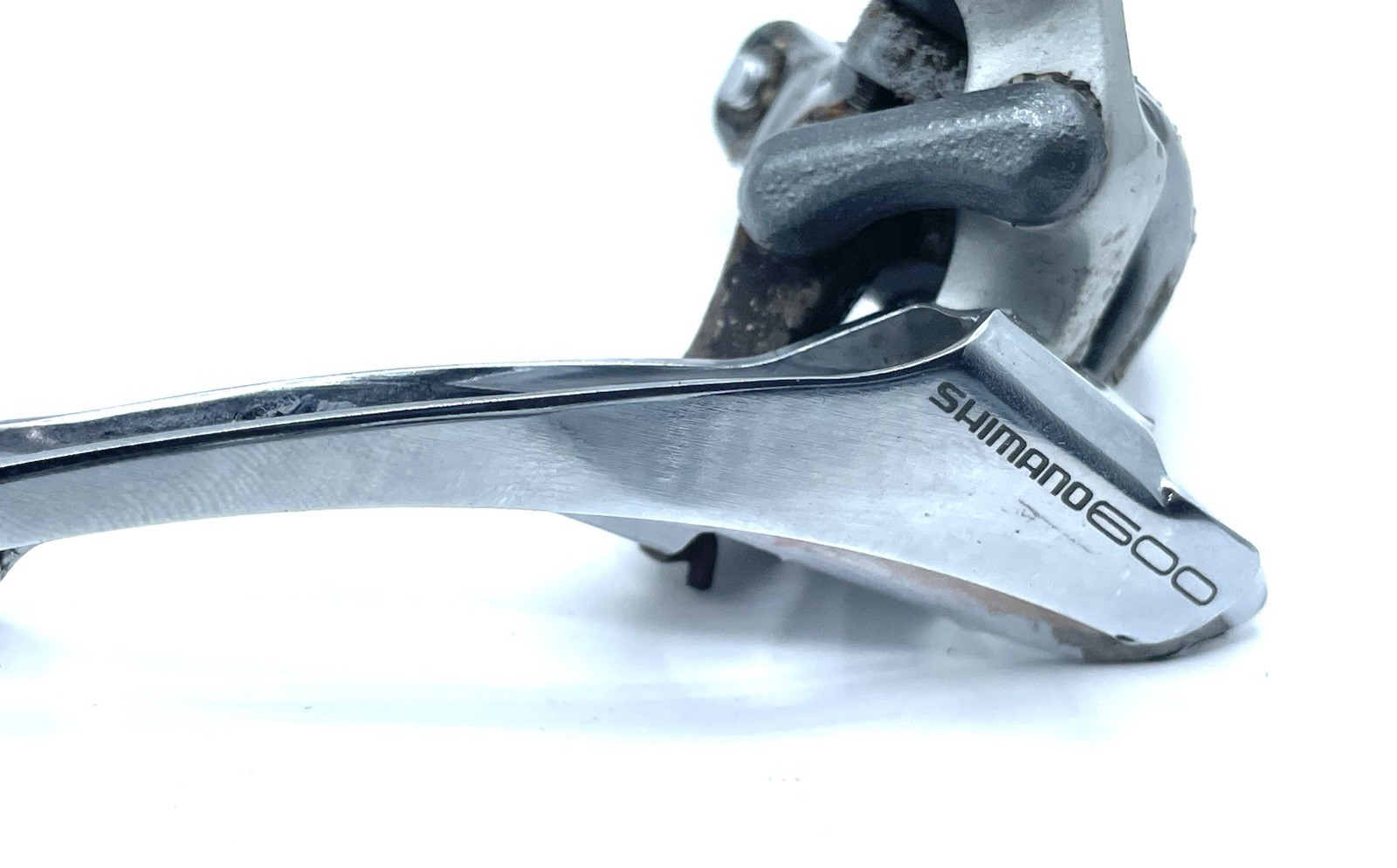 Shimano 600 Double Front Derailleur FD-6400 Clamp On 28.6