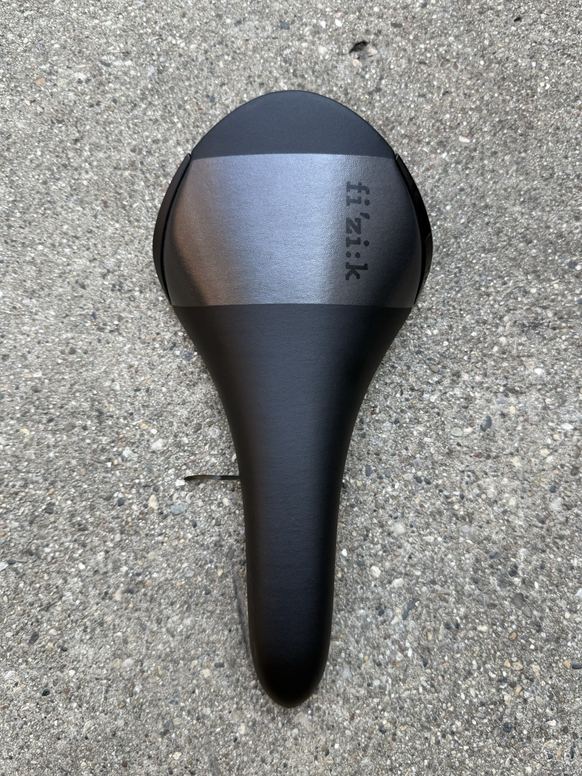 Fizik Aliante Road Bike Saddle Seat EUC – 11″ (280mm) – Handmade in Italy